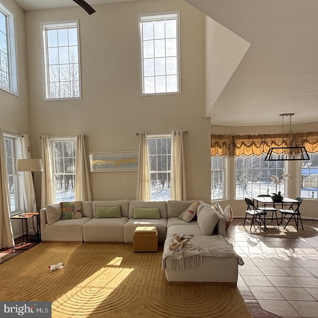 PLEASANT ACRES - Residential