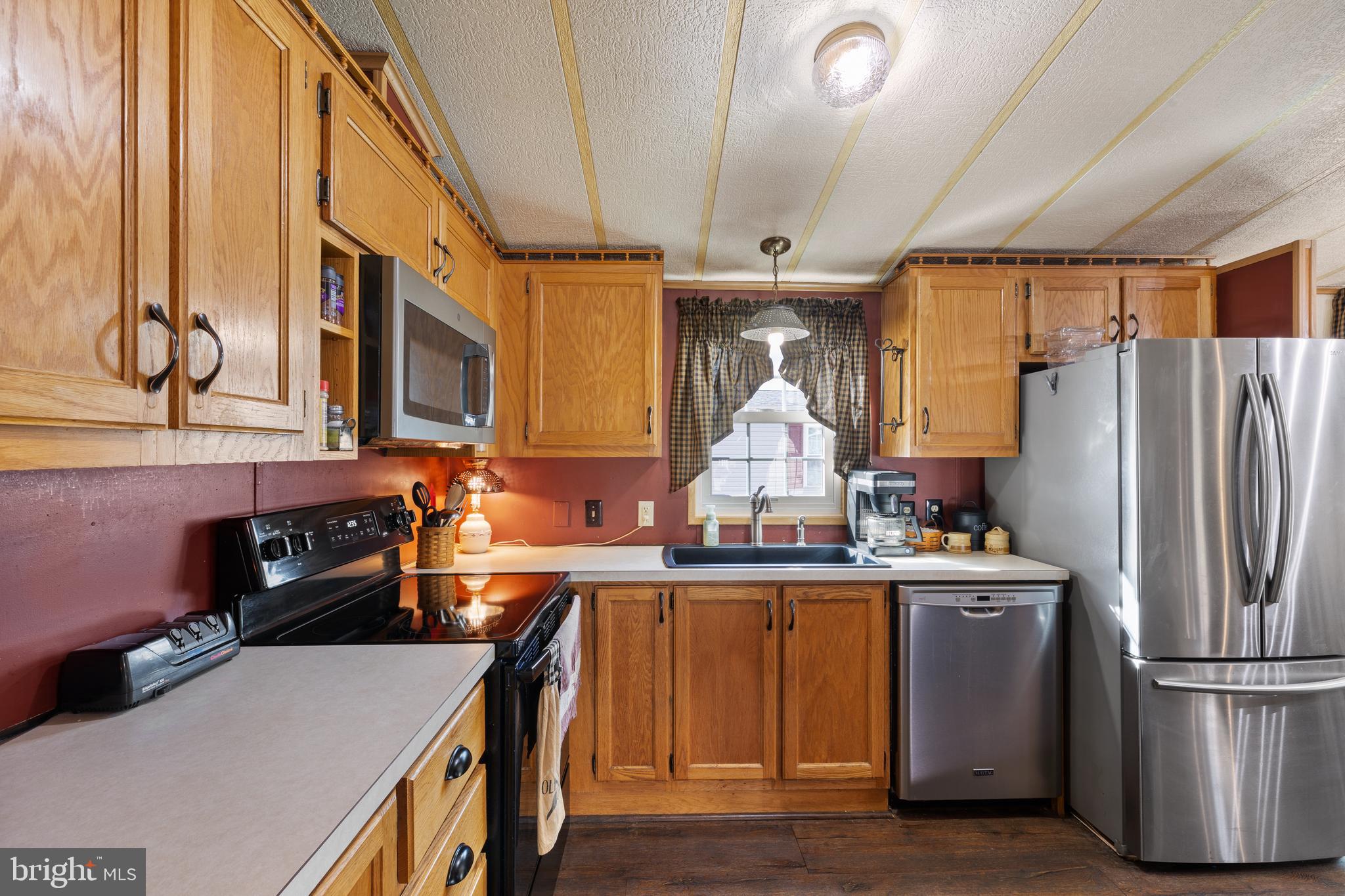 HIDDEN SPRINGS - Residential