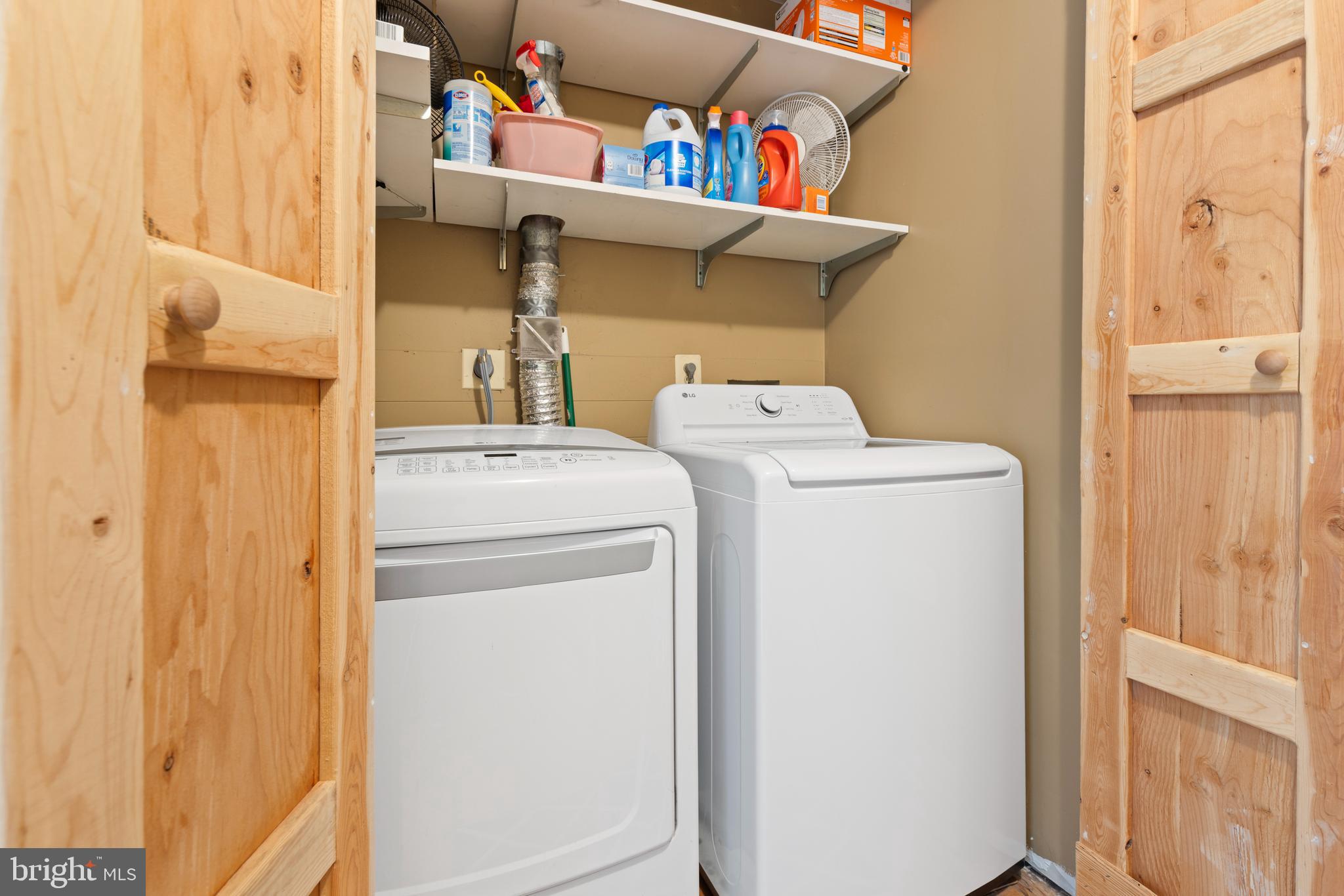 CARROLLWOOD - Residential