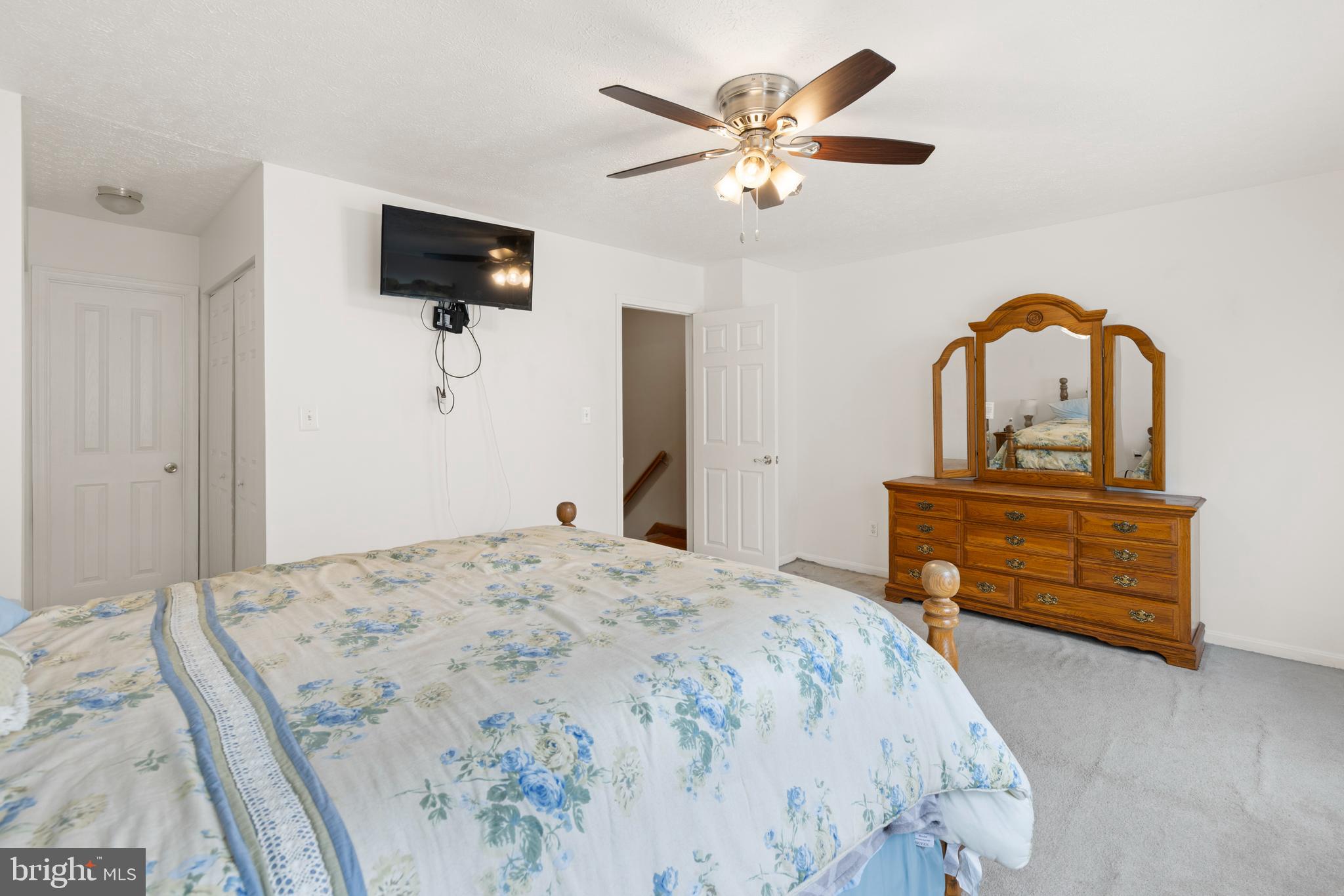 CARROLLWOOD - Residential