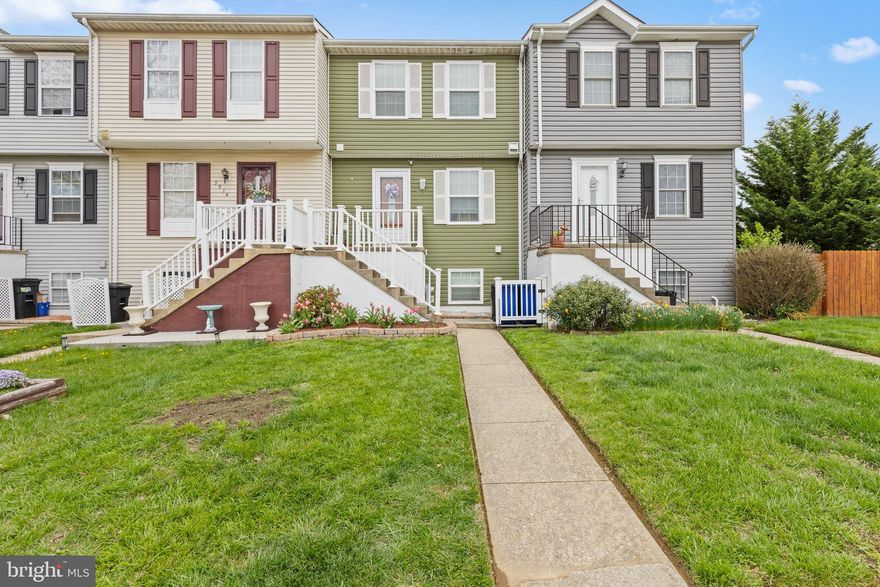 This well-maintained home boasts 3 bedrooms and 3 bathrooms, providing ample space for comfortable living. Features include multiple bonus rooms and updated mechanicals/utilities. This property offers great potential for customization and is perfect for buyers seeking a solid home in a desirable location. Schedule your showing today!