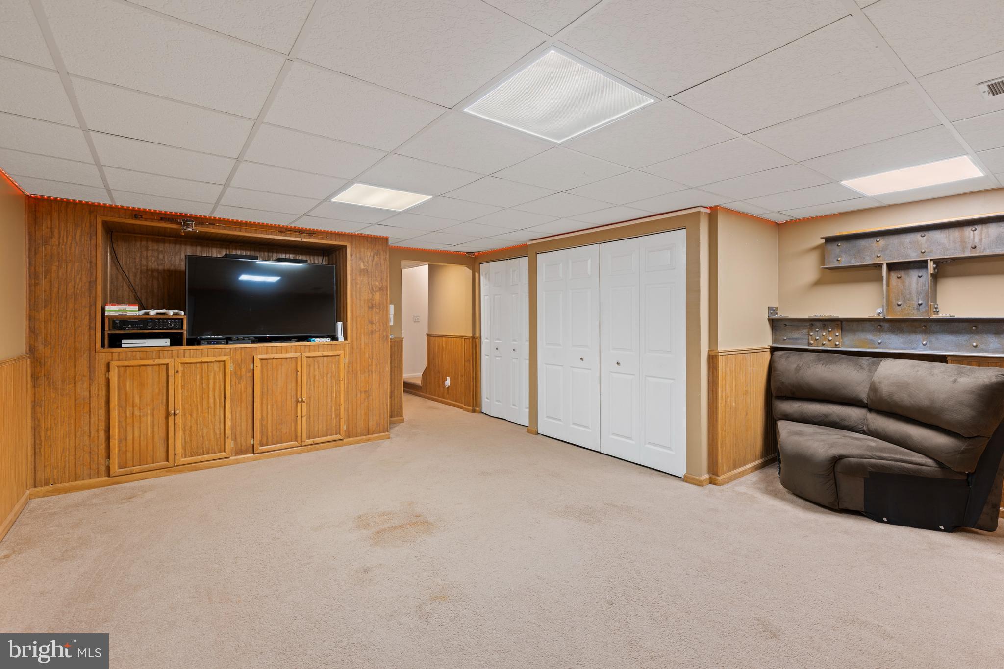 CARROLLWOOD - Residential