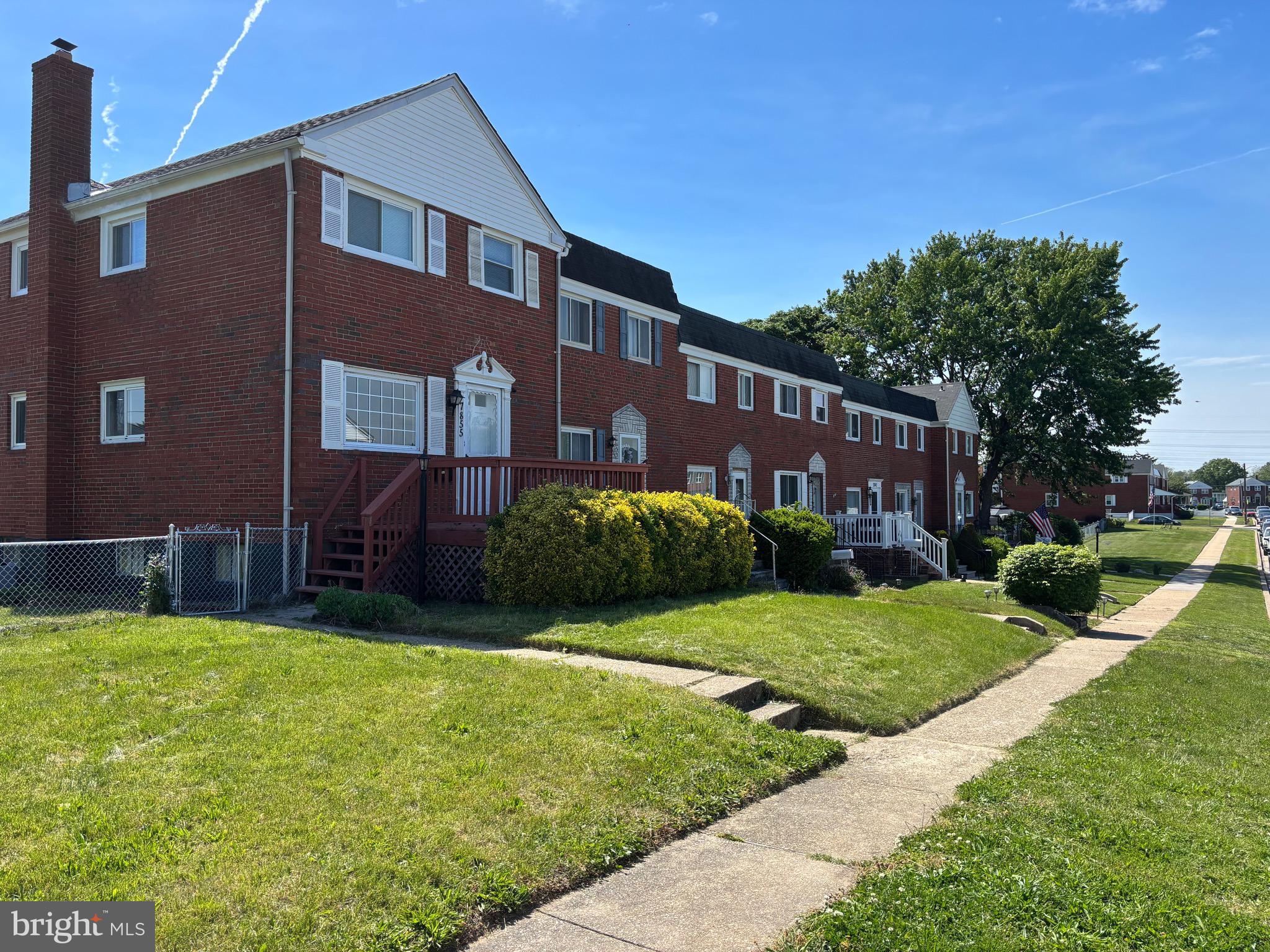 EASTFIELD - Residential