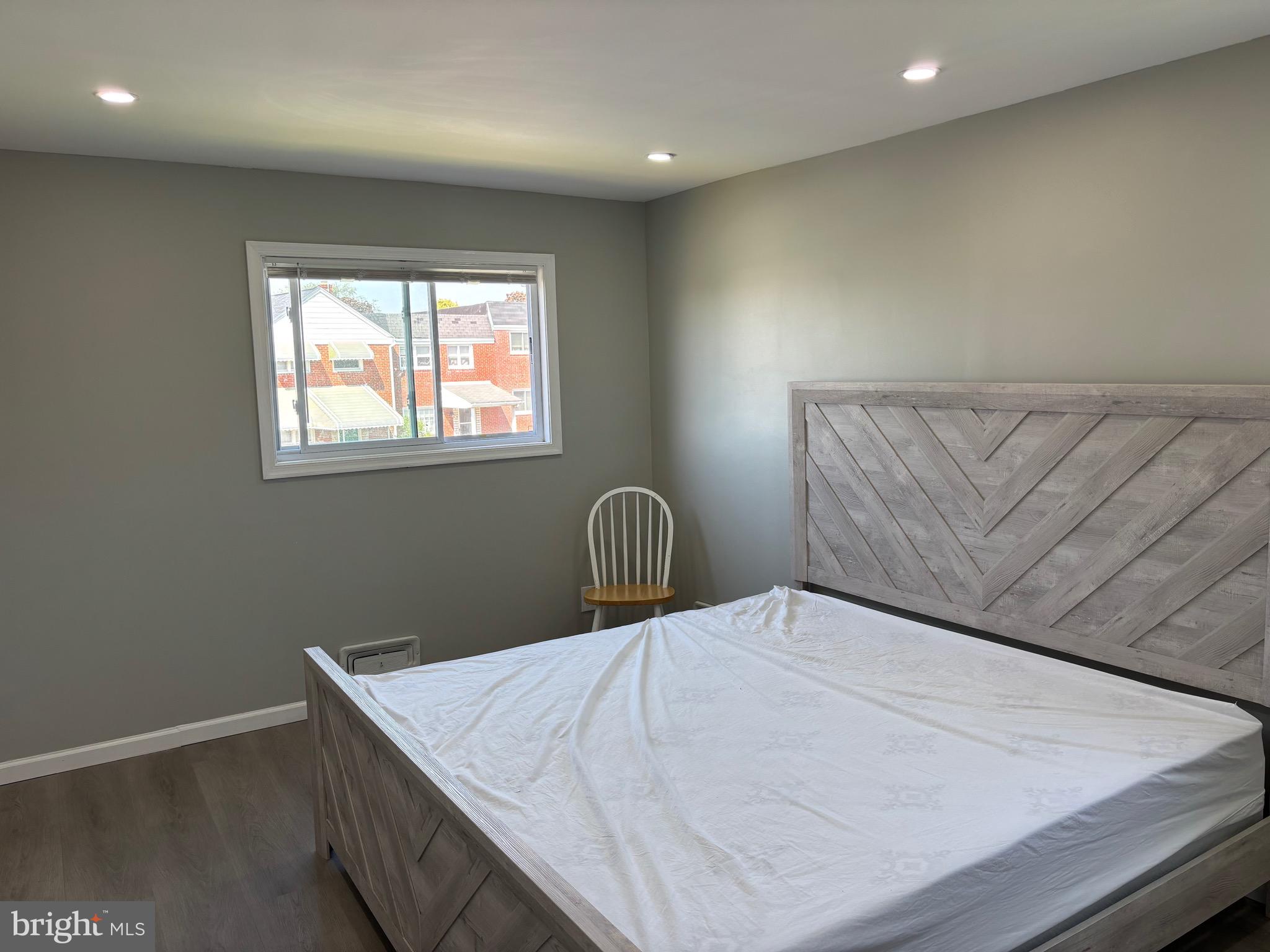 EASTFIELD - Residential