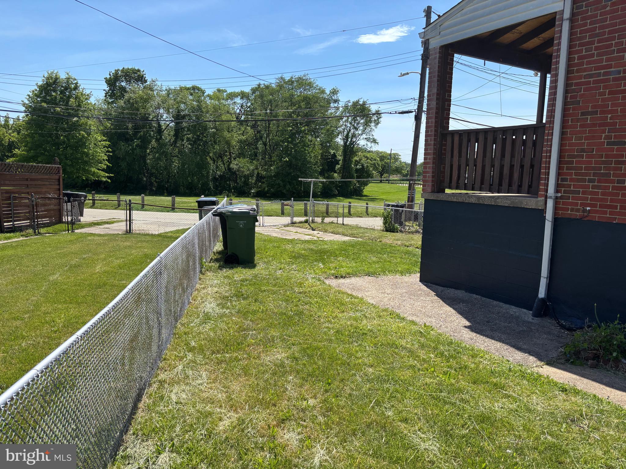 EASTFIELD - Residential