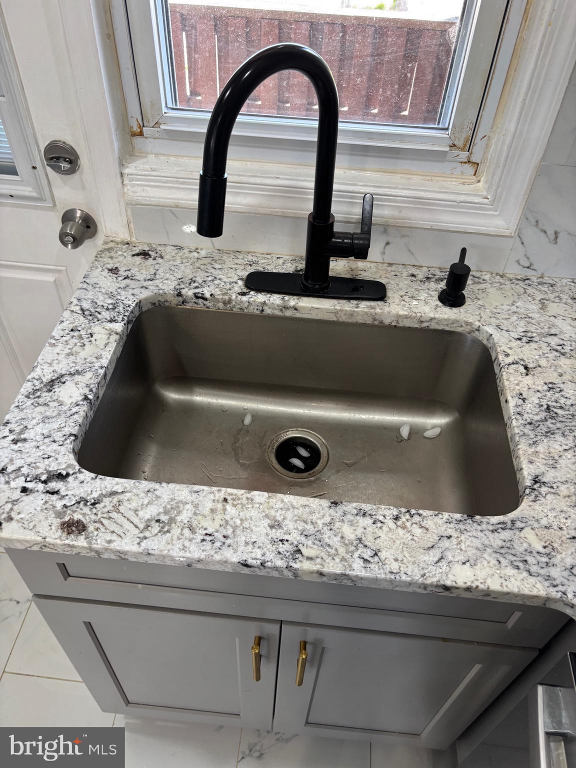 EASTFIELD - Residential