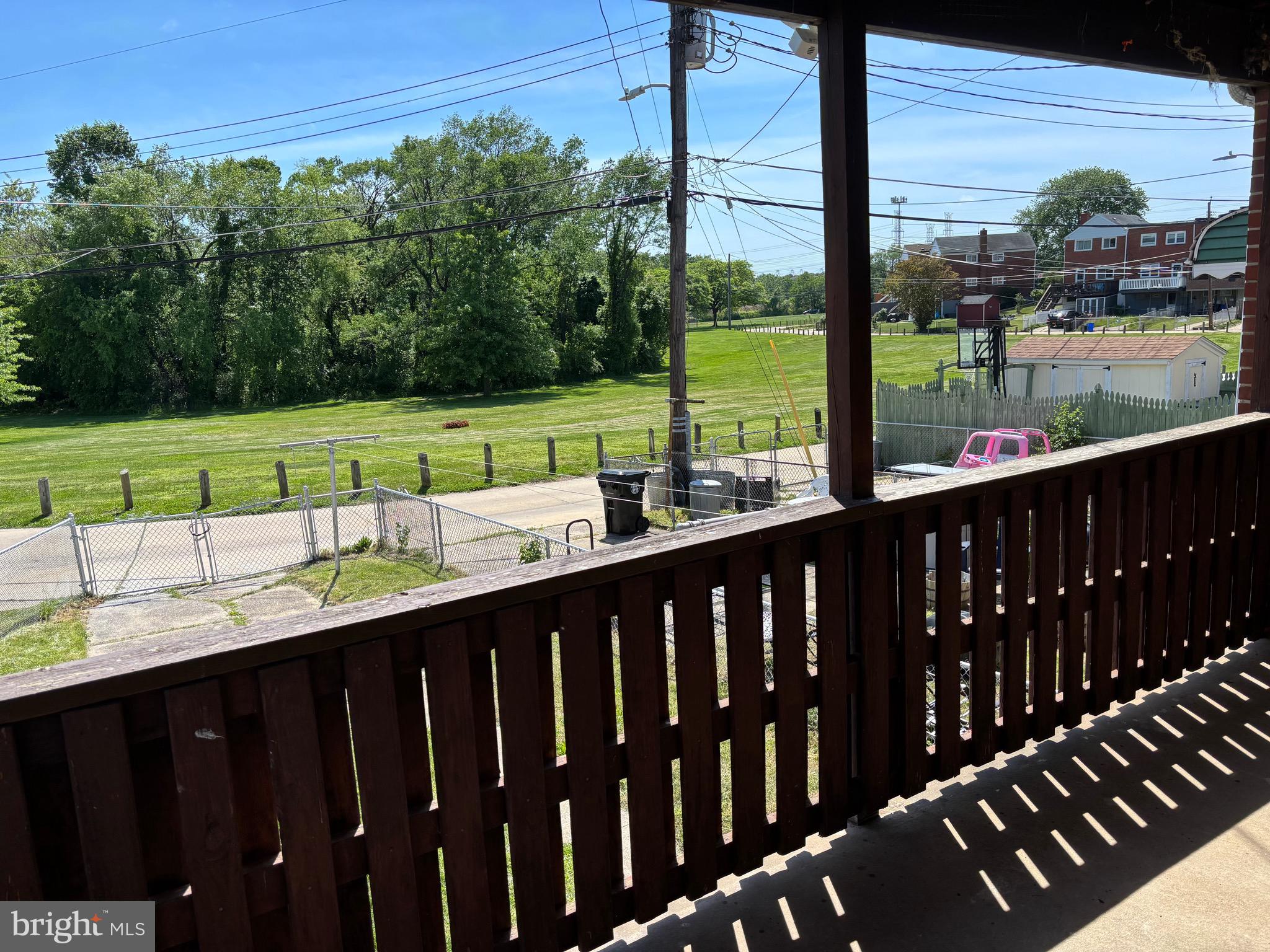 EASTFIELD - Residential