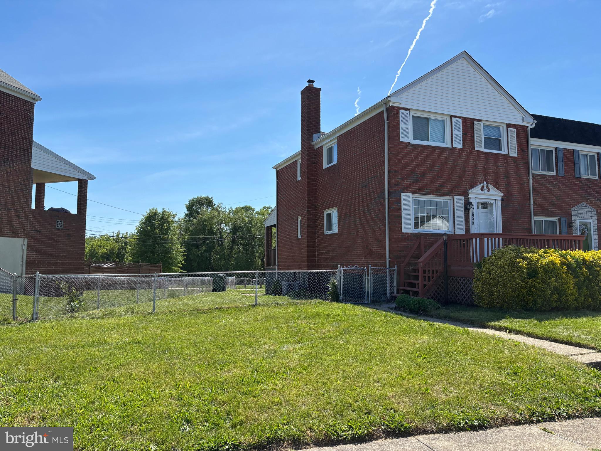 EASTFIELD - Residential