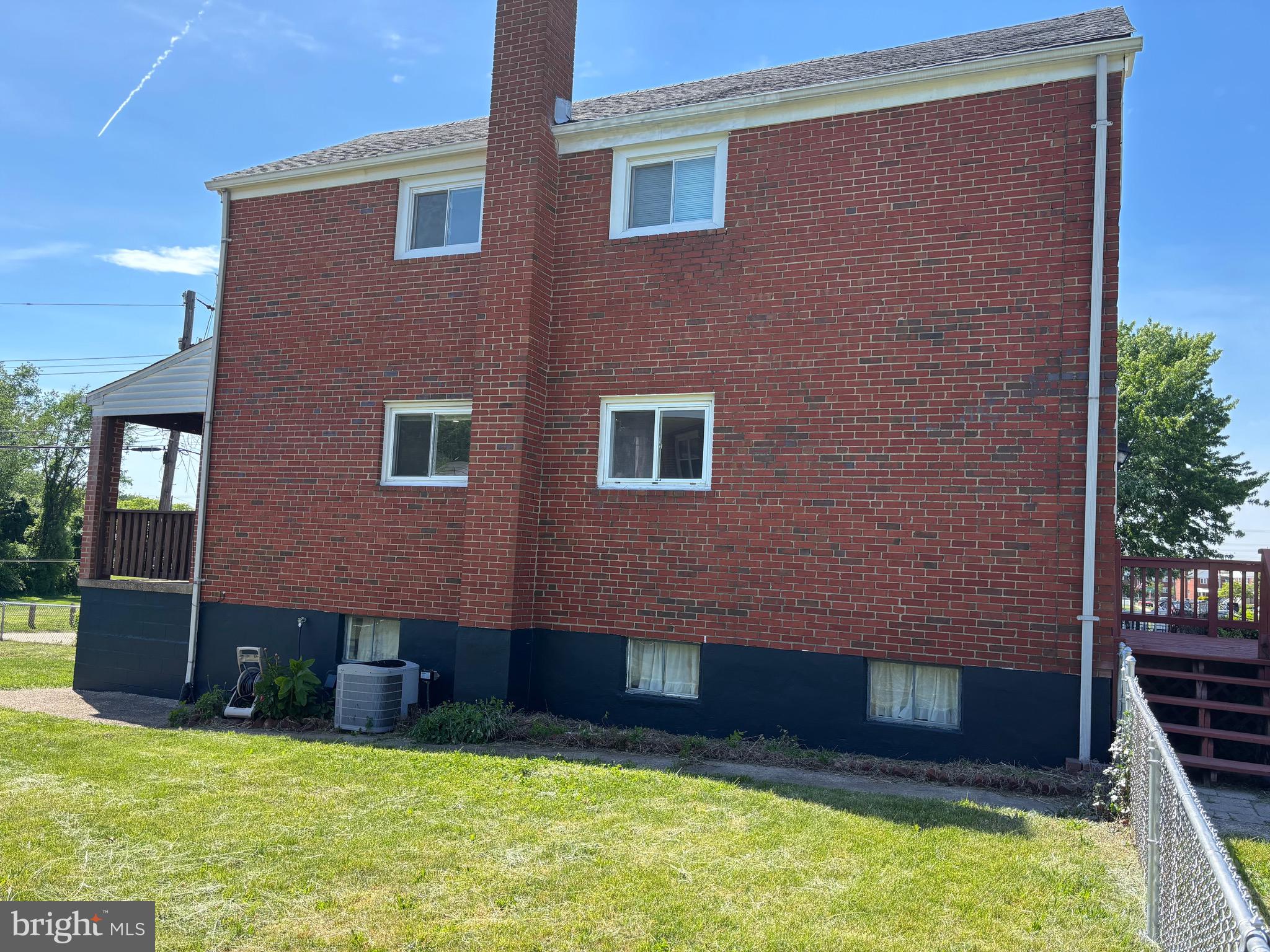 EASTFIELD - Residential