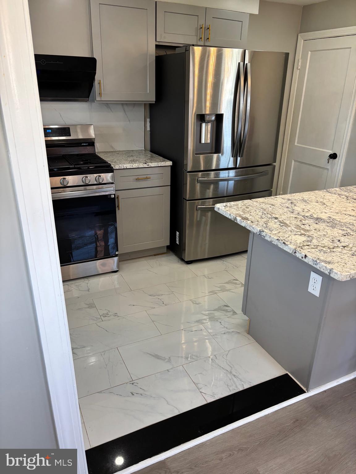 EASTFIELD - Residential