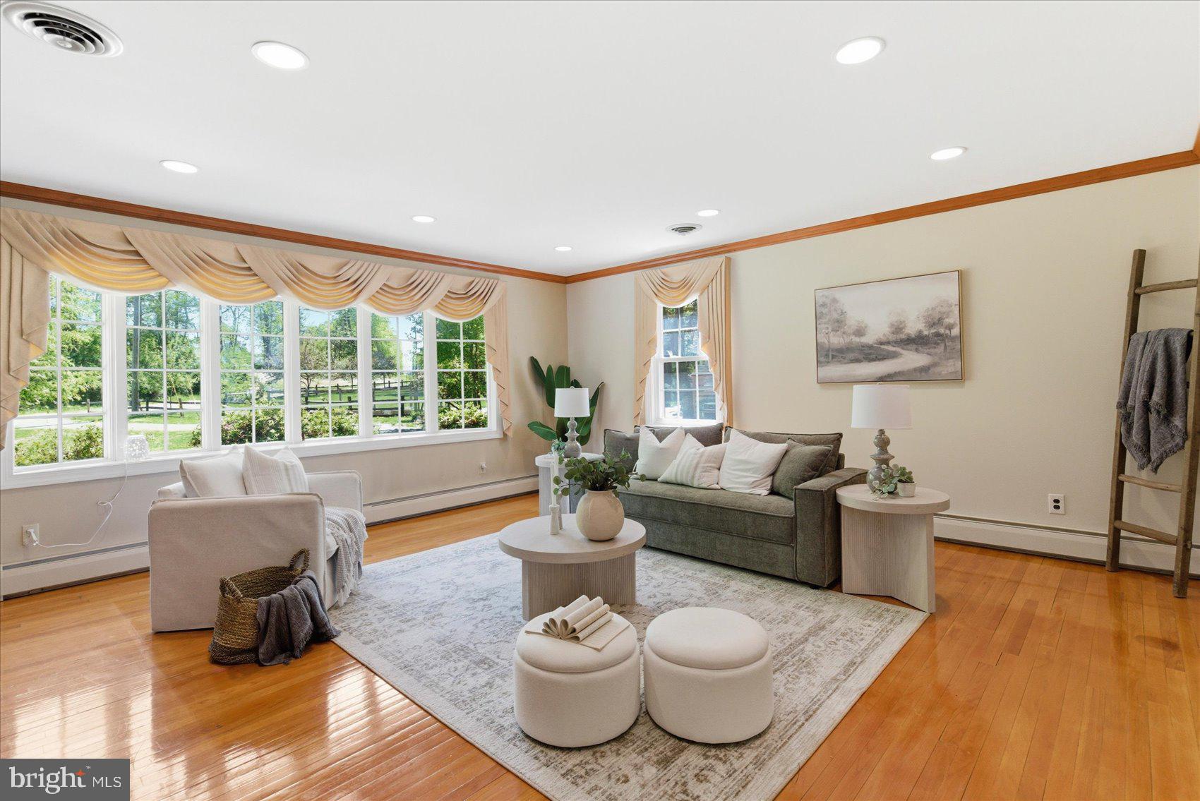 BLENHEIM FOREST - Residential