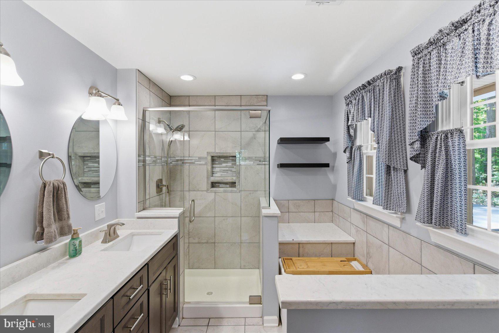 BLENHEIM FOREST - Residential