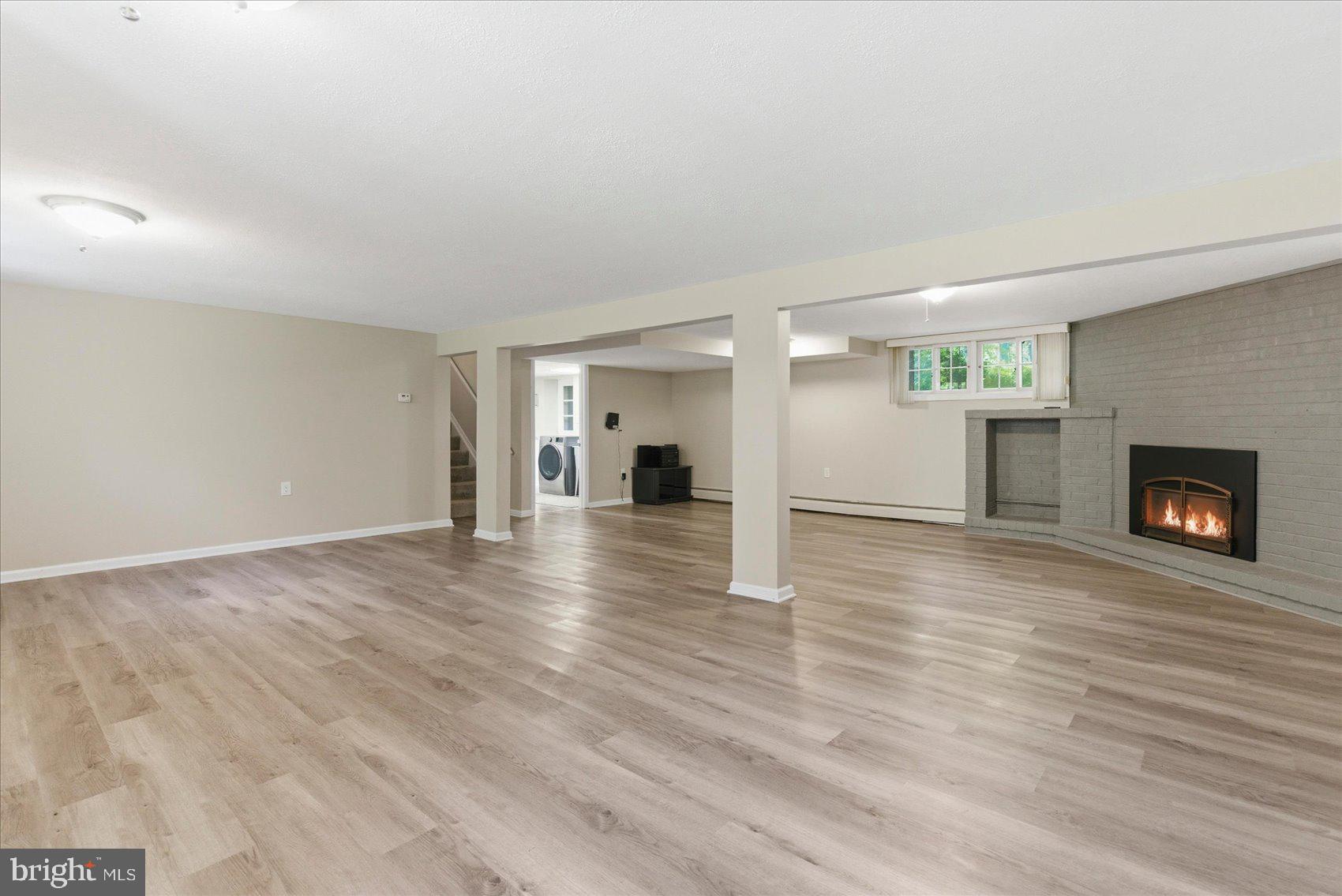 BLENHEIM FOREST - Residential