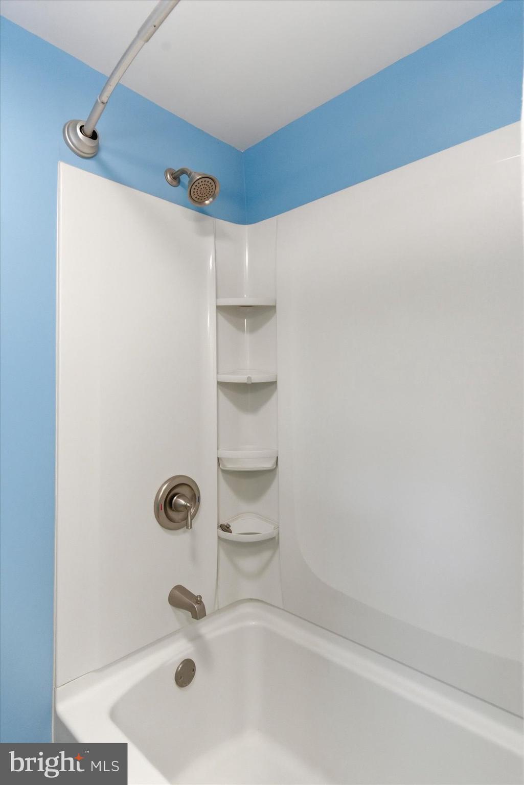 BLENHEIM FOREST - Residential