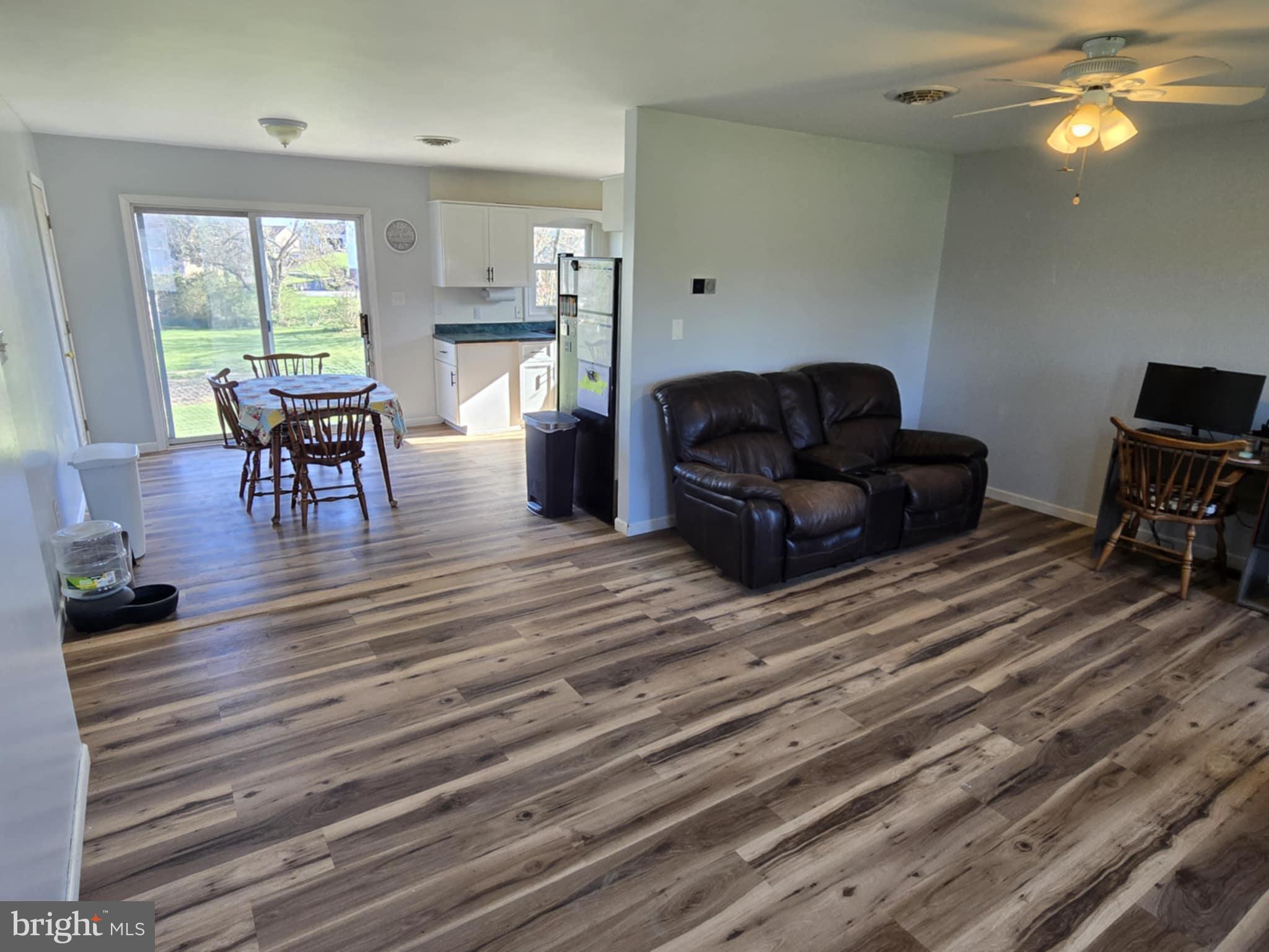 4202 HEIPLE COURT