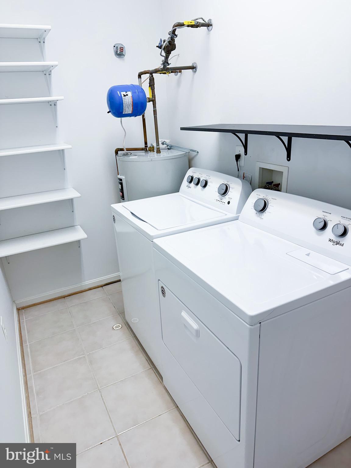 SALEM FIELDS - Residential Lease