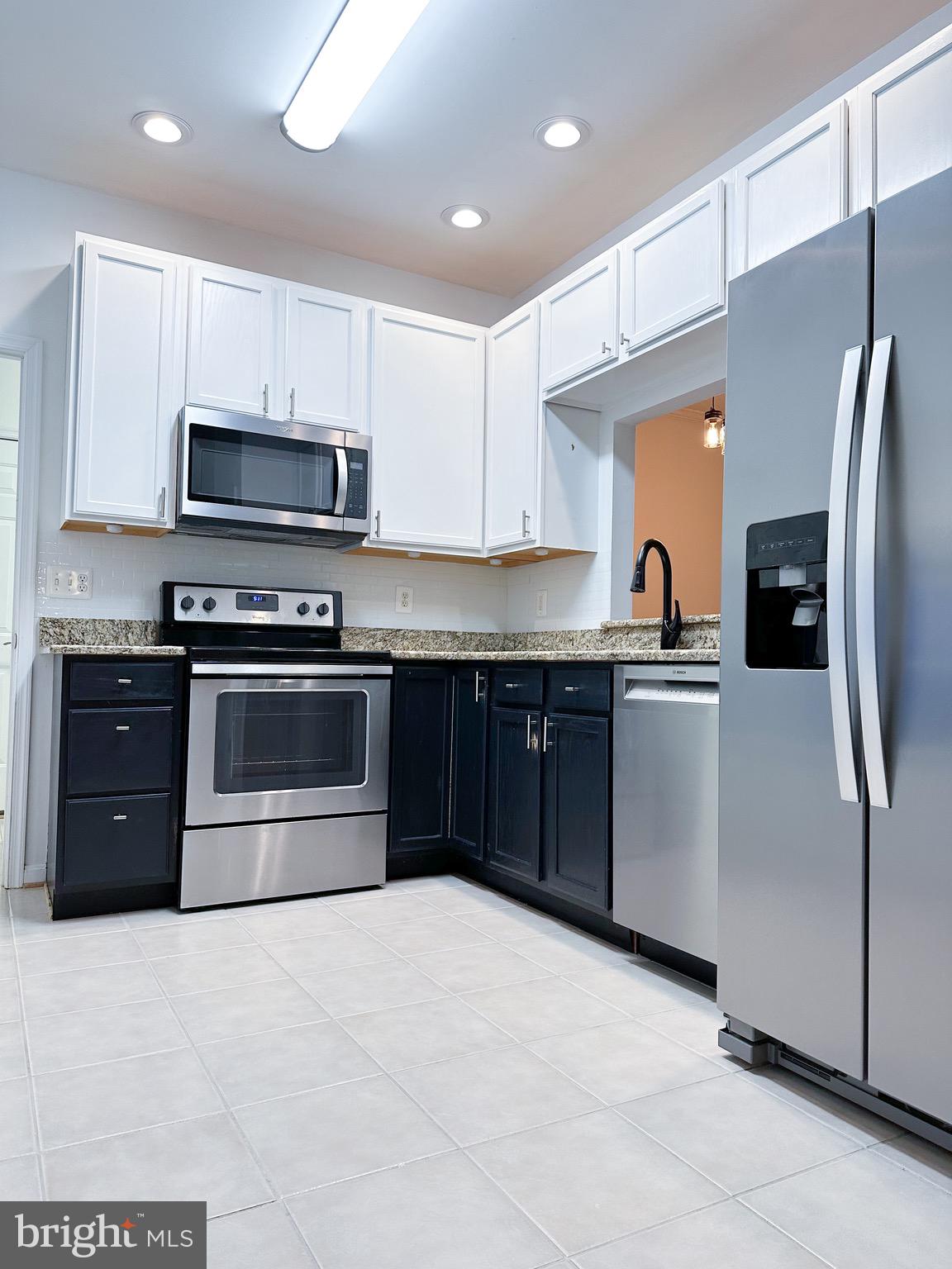 SALEM FIELDS - Residential Lease