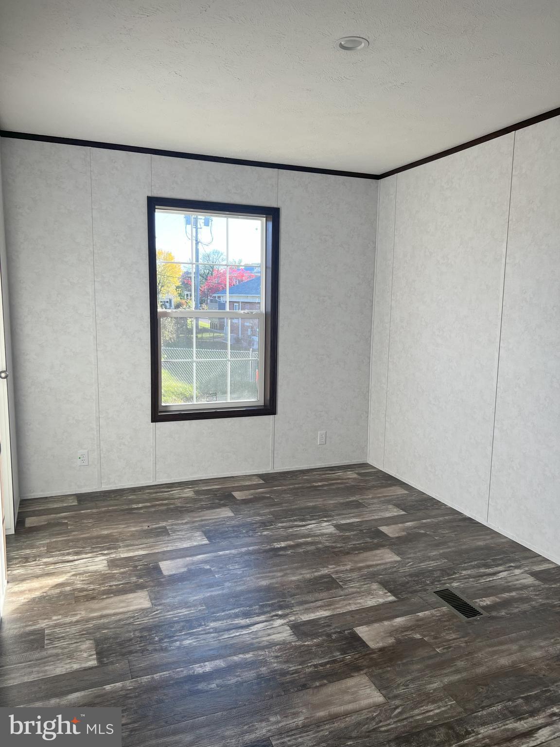 MOOREFIELD DISTRICT - Residential