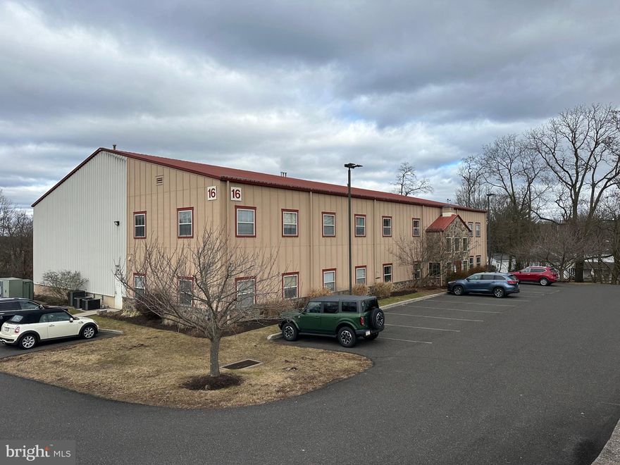 Built in 2006 within the Iron Bridge Corporate Center, 16 Iron Bridge Dr has proudly been the home of 
Embarq Creative. This +/- 12,080 SF flex building sits on 2 acres and consists of a 50x125’ clear span 
warehouse totaling 6,250 SF of industrial space. Features include 24-34’ ceilings, one loading dock, a 
12x14’ drive-in door and 3 phase/480V 400 Amp power. The office portion of the building, totaling 5,730 
SF, is two floors, with the first containing four offices, breakroom, conference room, 30’x30’ show room 
and two bathrooms. The second floor contains three offices and a bullpen area. The property has also 
been approved for a 5,600 SF expansion. 

Great location in Perkiomen Township, Montgomery County with quick access to Routes 476, 76, 276, 
422, 202 and 73. Just 15-20 minutes to the Lansdale, King of Prussia and Malvern turnpike interchanges. 
Plenty of good restaurants, shops and hotels nearby. Call for additional information and a copy of the 
building plans