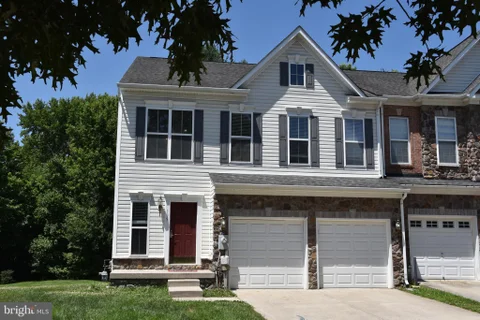 MLS: MDHR2057076