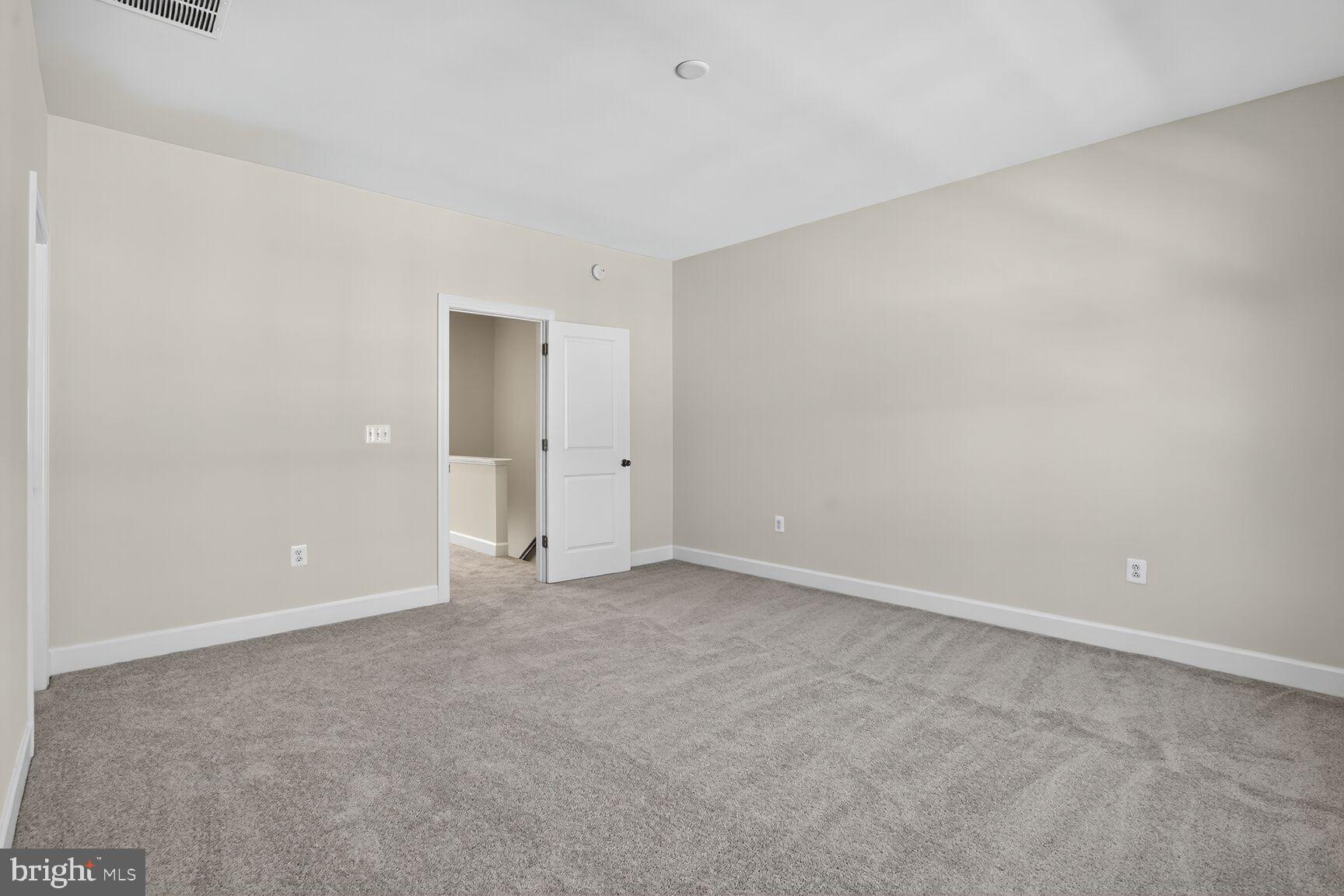 HAYMARKET CROSSING - Residential