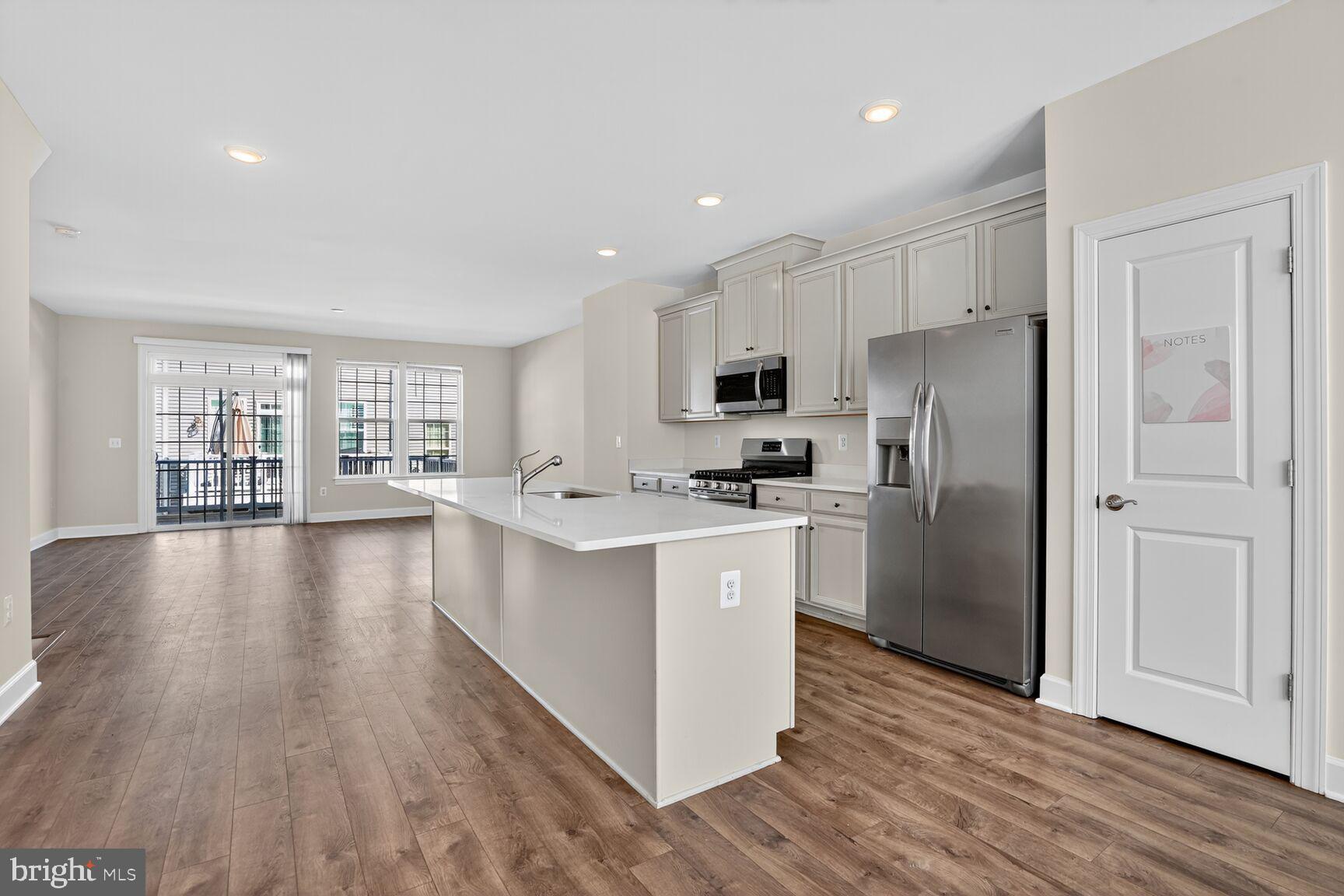 15272 CARTERSVILLE COURT