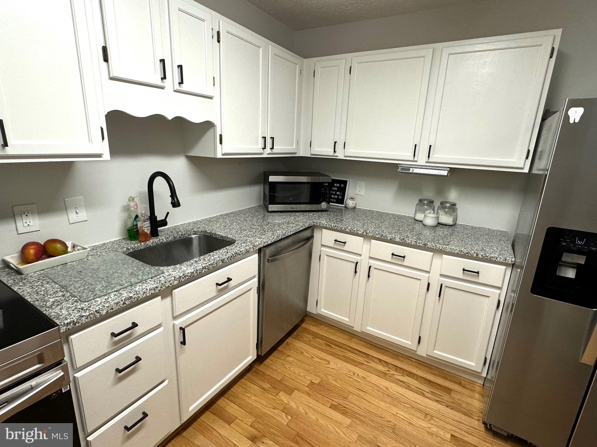 ULMSTEAD GARDENS - Residential