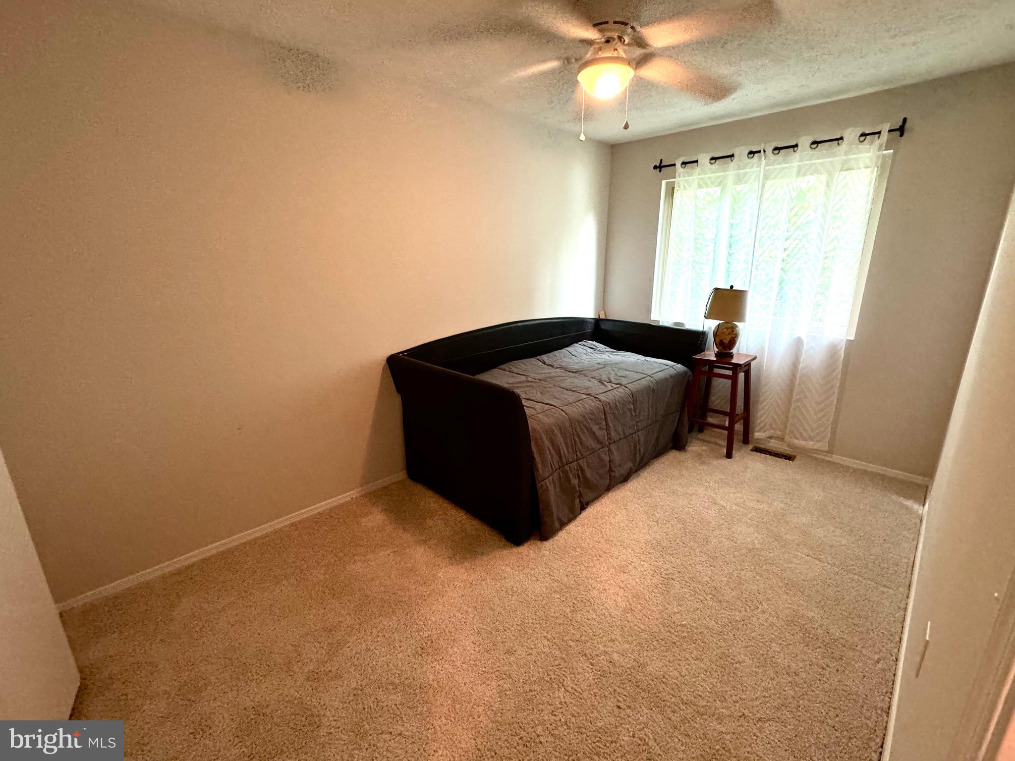 ULMSTEAD GARDENS - Residential