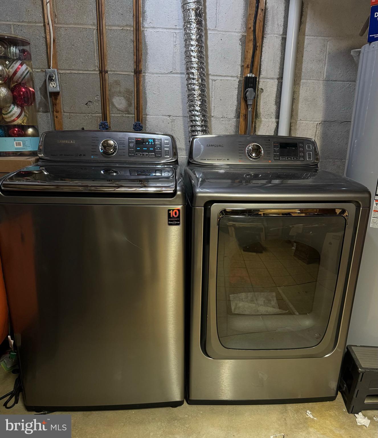 ULMSTEAD GARDENS - Residential