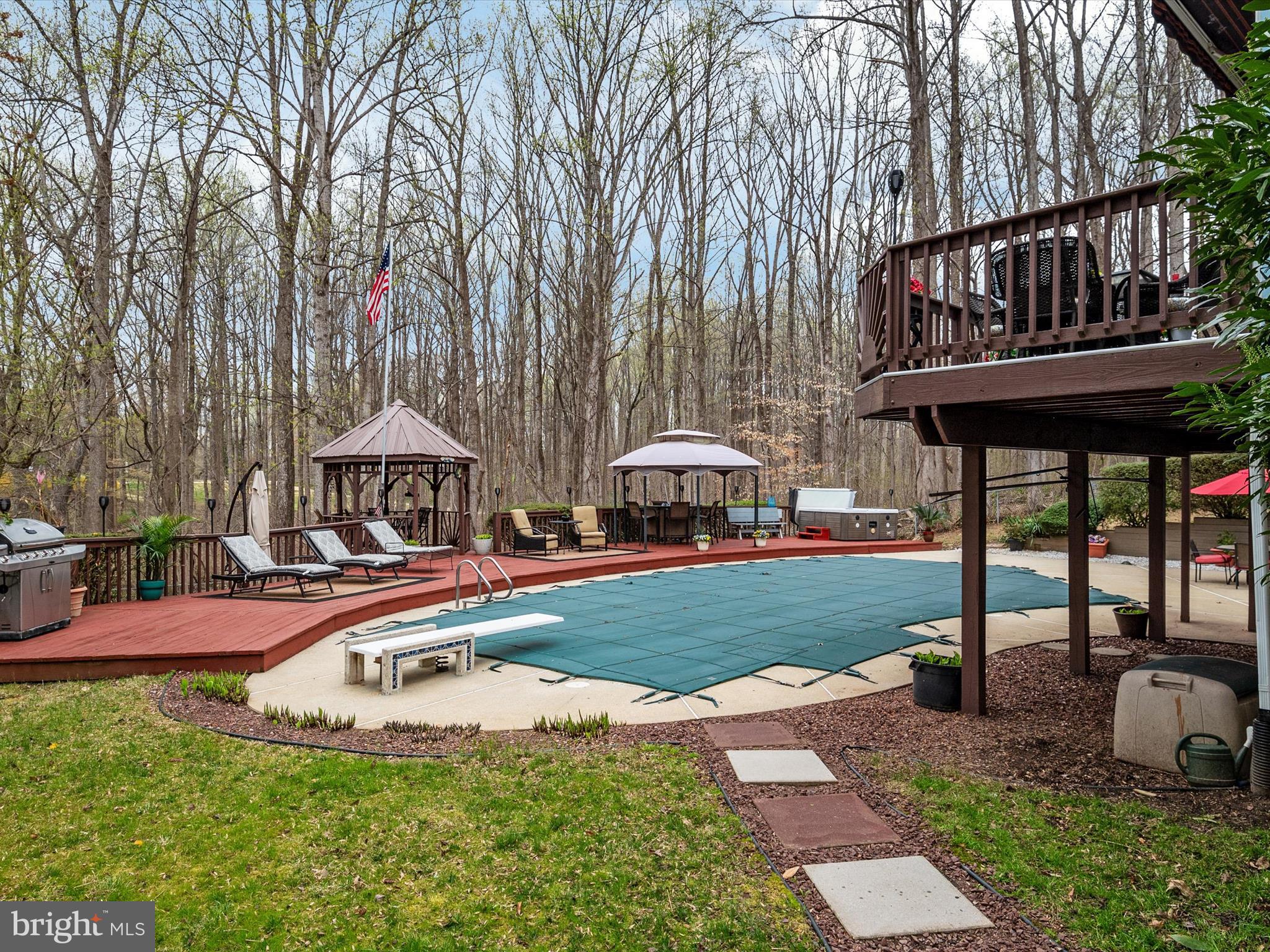 CHESTON - Residential