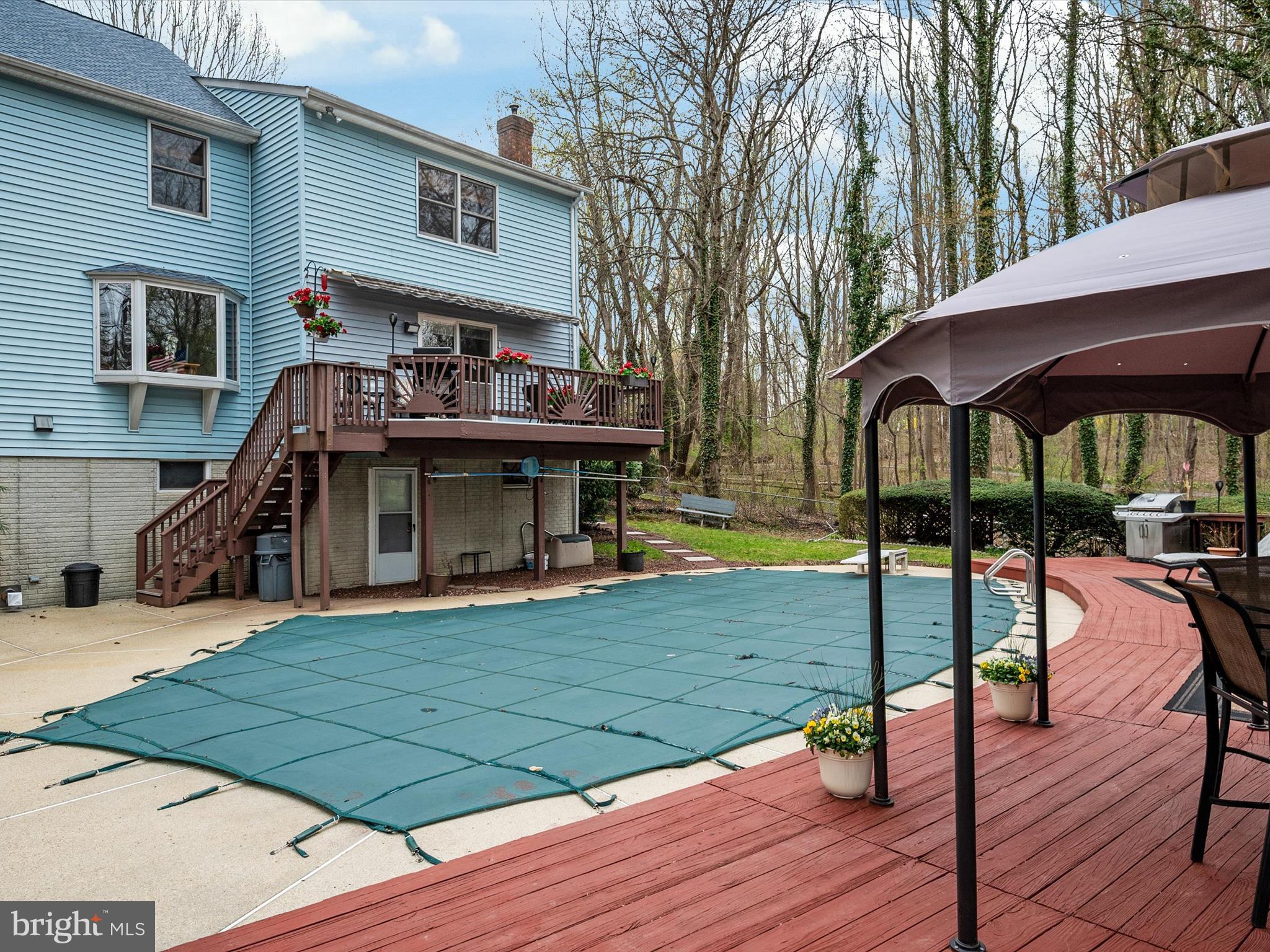 CHESTON - Residential