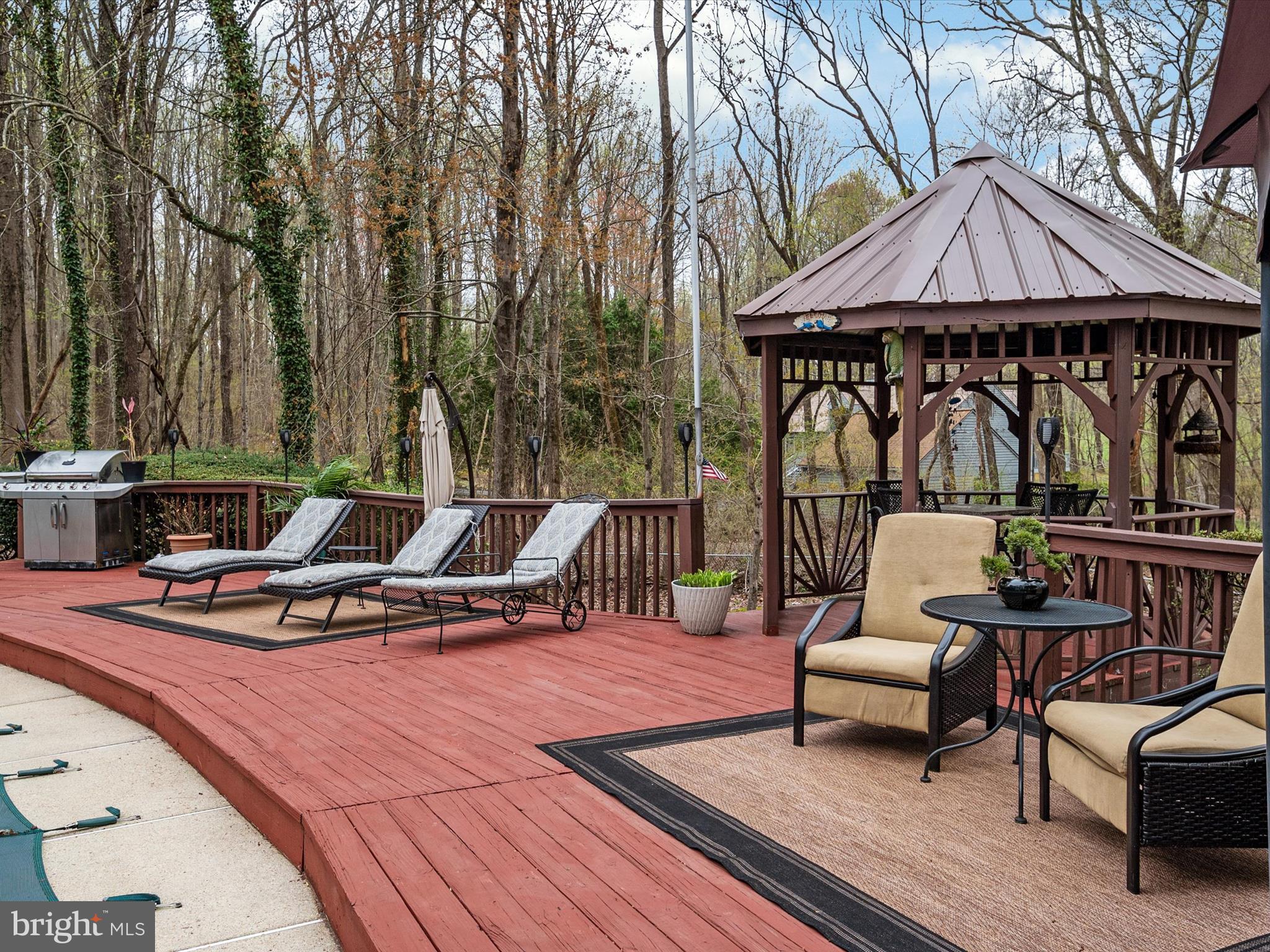 CHESTON - Residential