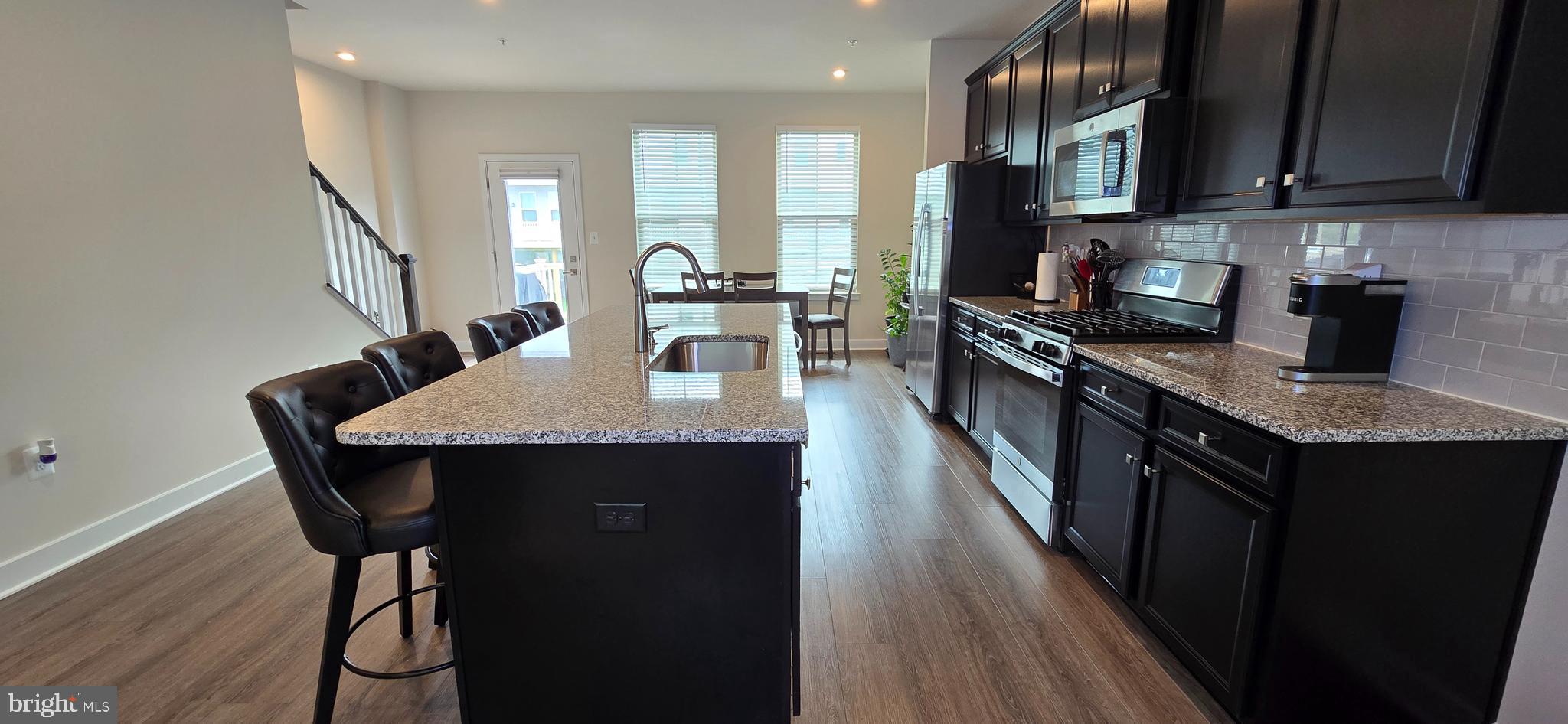 PARKSIDE - Residential Lease