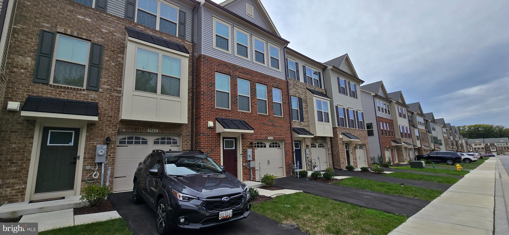 PARKSIDE - Residential Lease