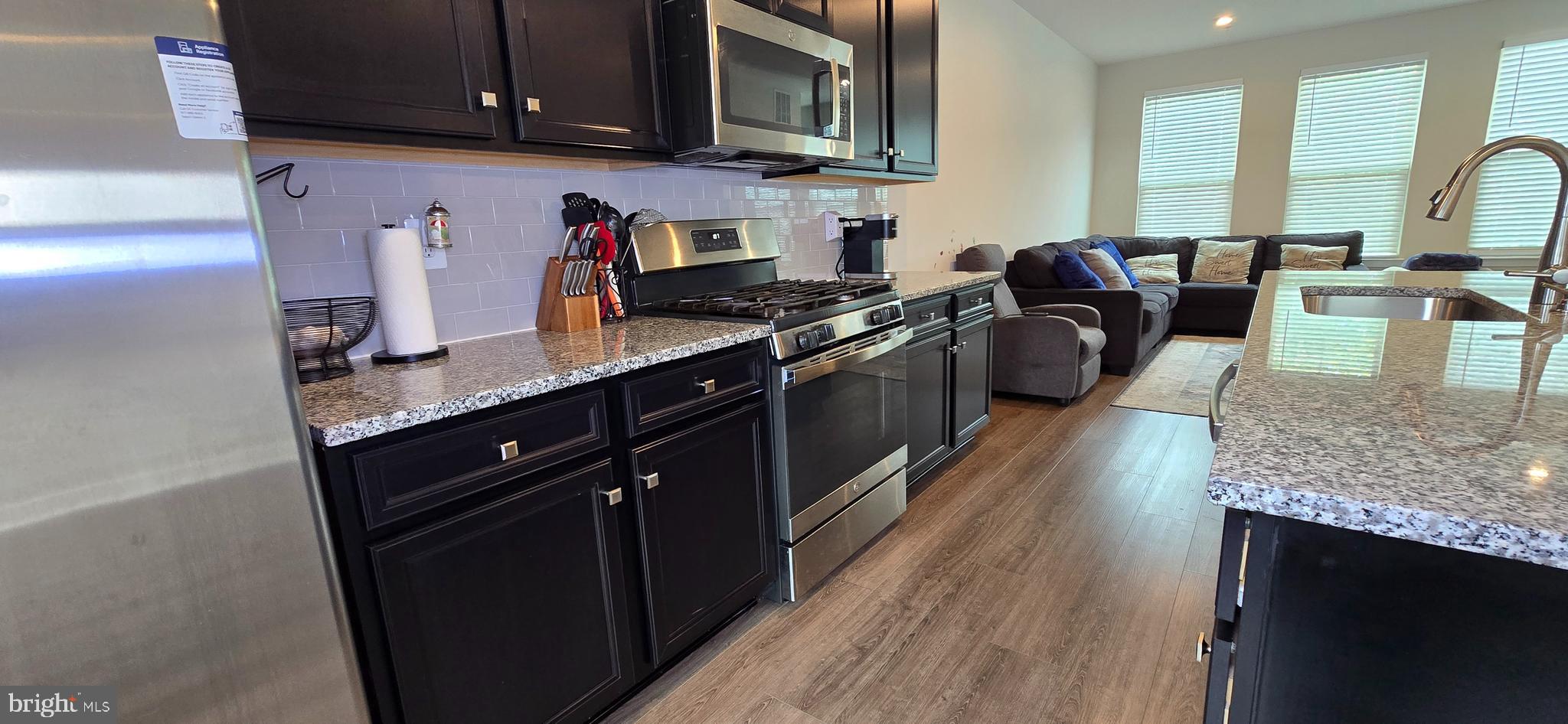 PARKSIDE - Residential Lease