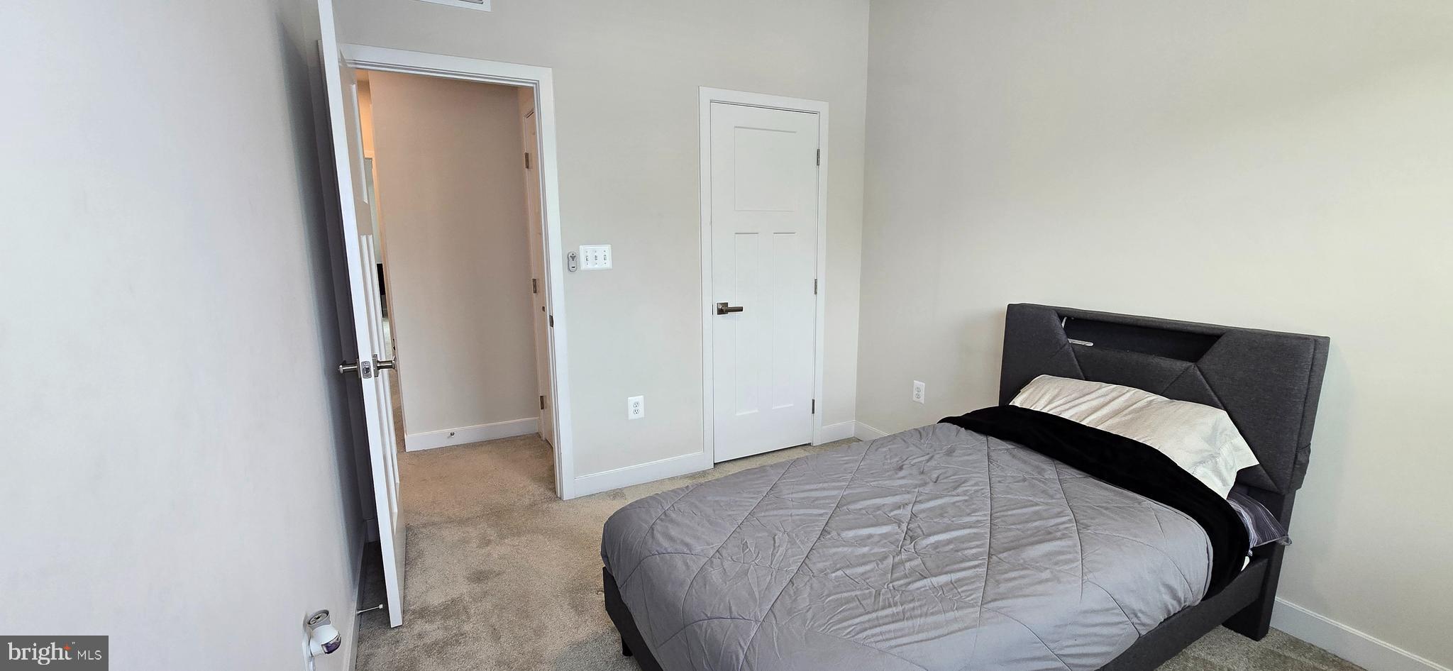 PARKSIDE - Residential Lease