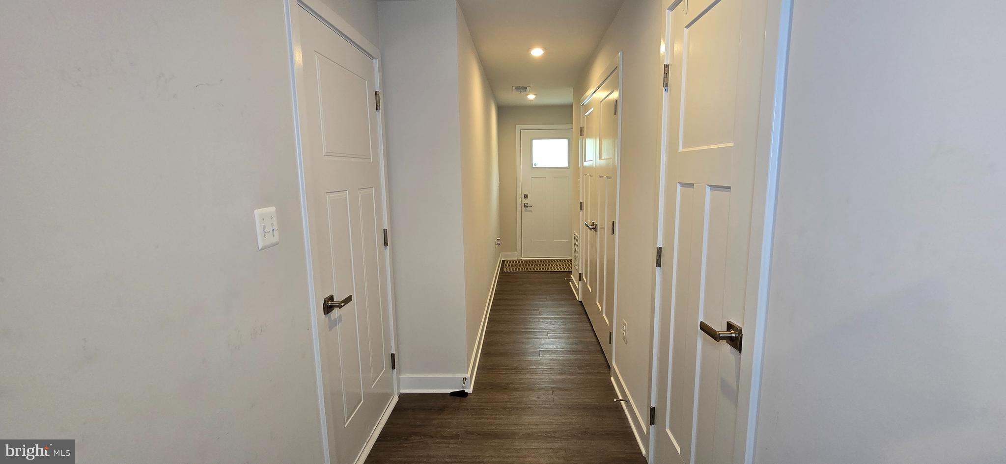 PARKSIDE - Residential Lease