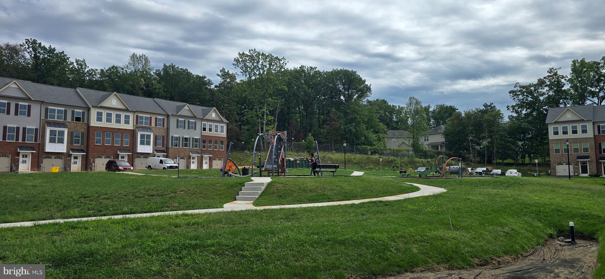 PARKSIDE - Residential Lease