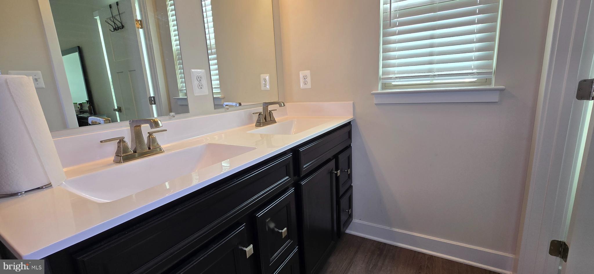 PARKSIDE - Residential Lease