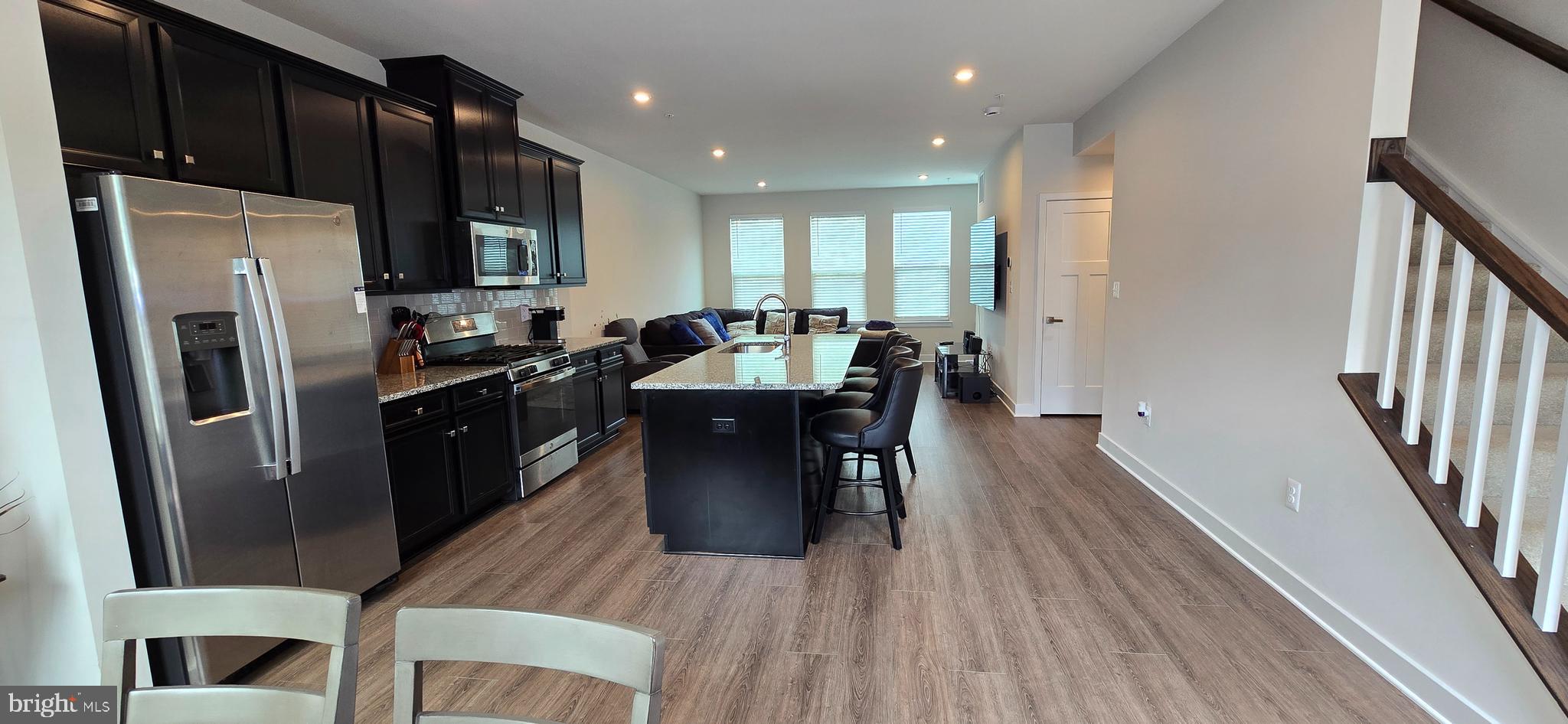 PARKSIDE - Residential Lease