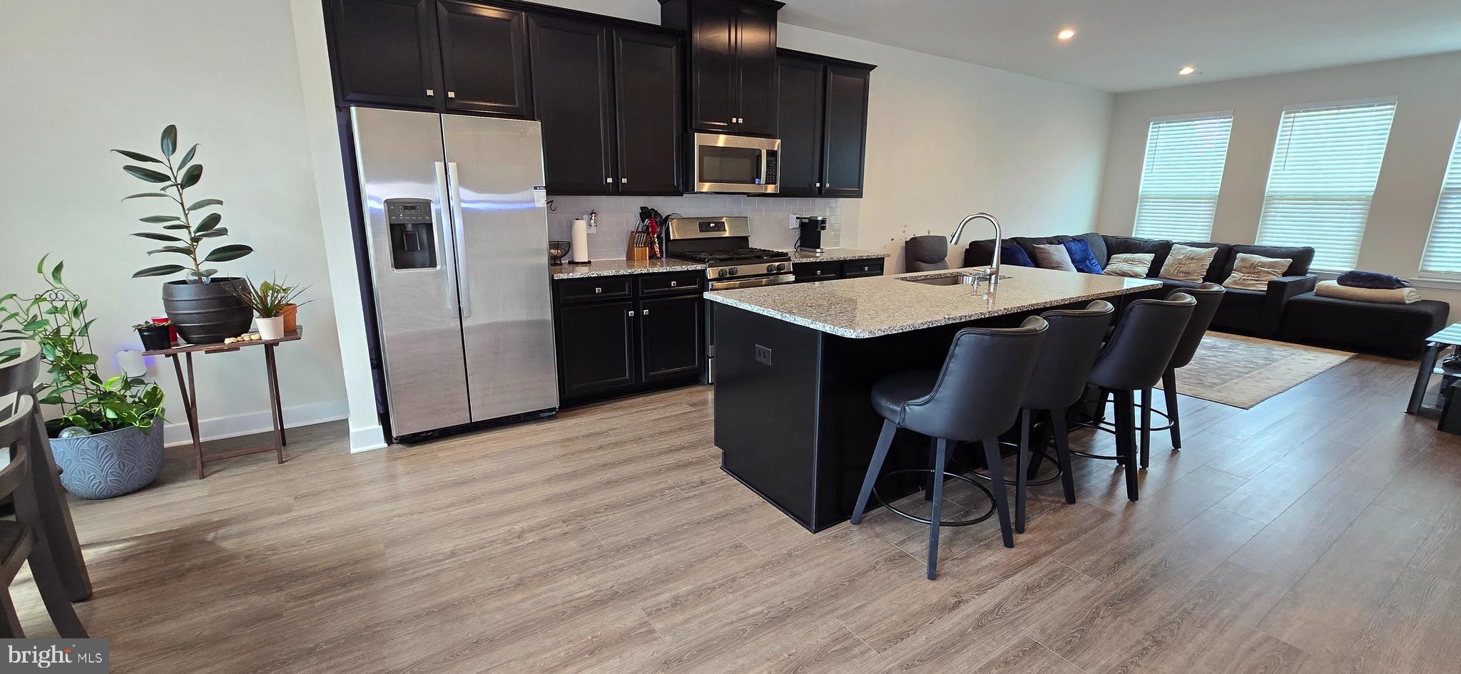 PARKSIDE - Residential Lease