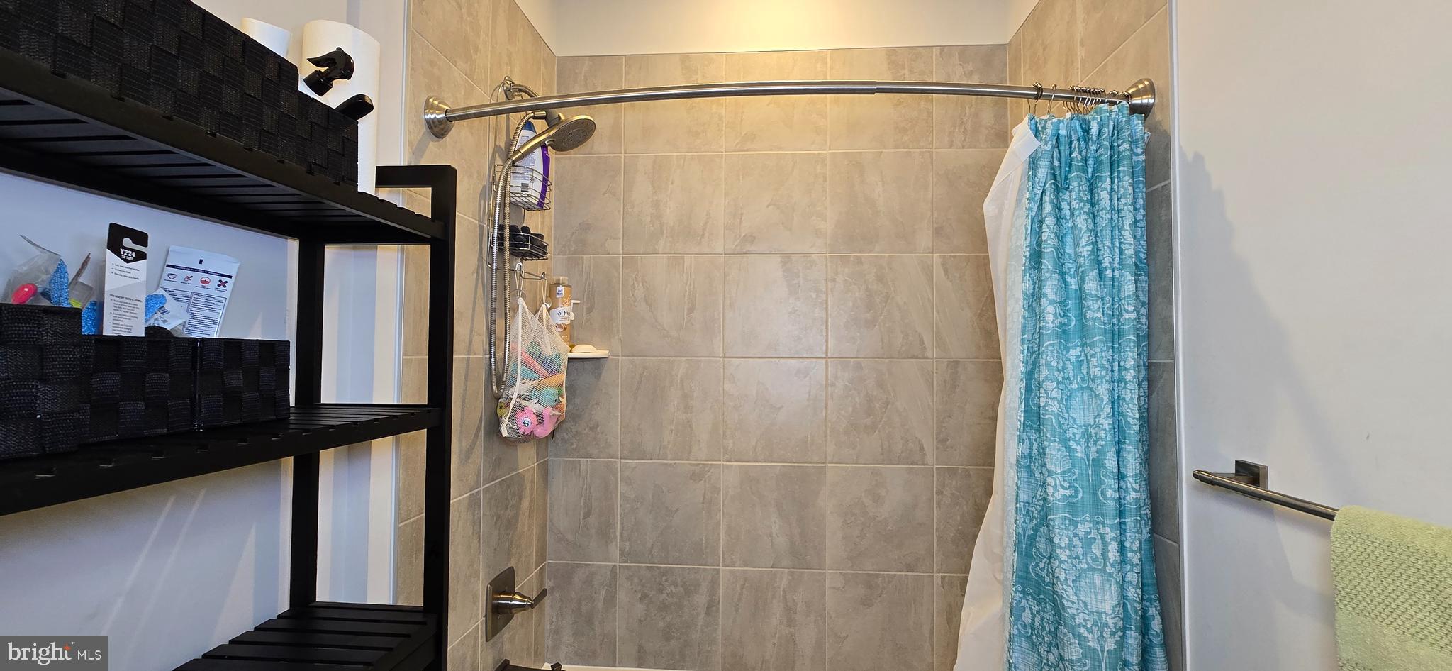 PARKSIDE - Residential Lease