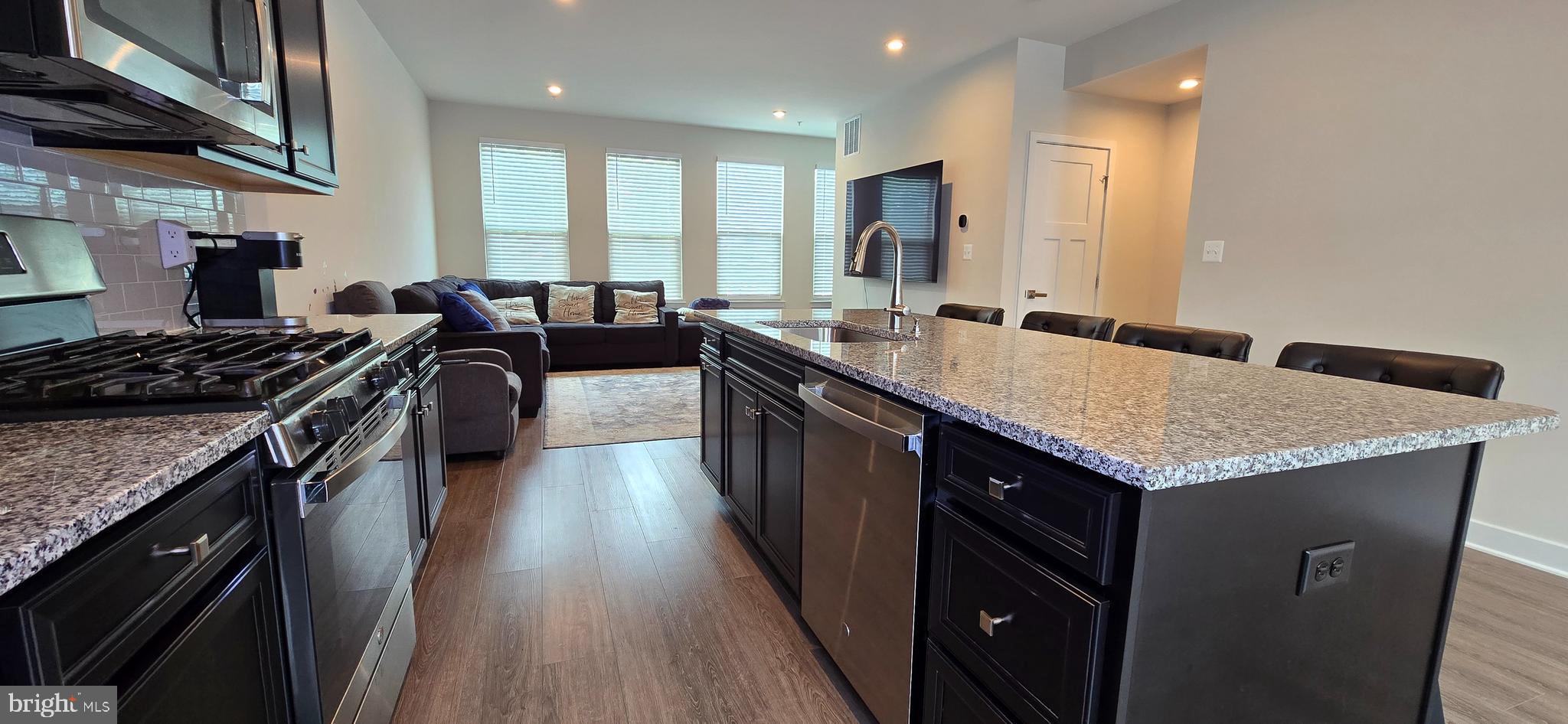 PARKSIDE - Residential Lease