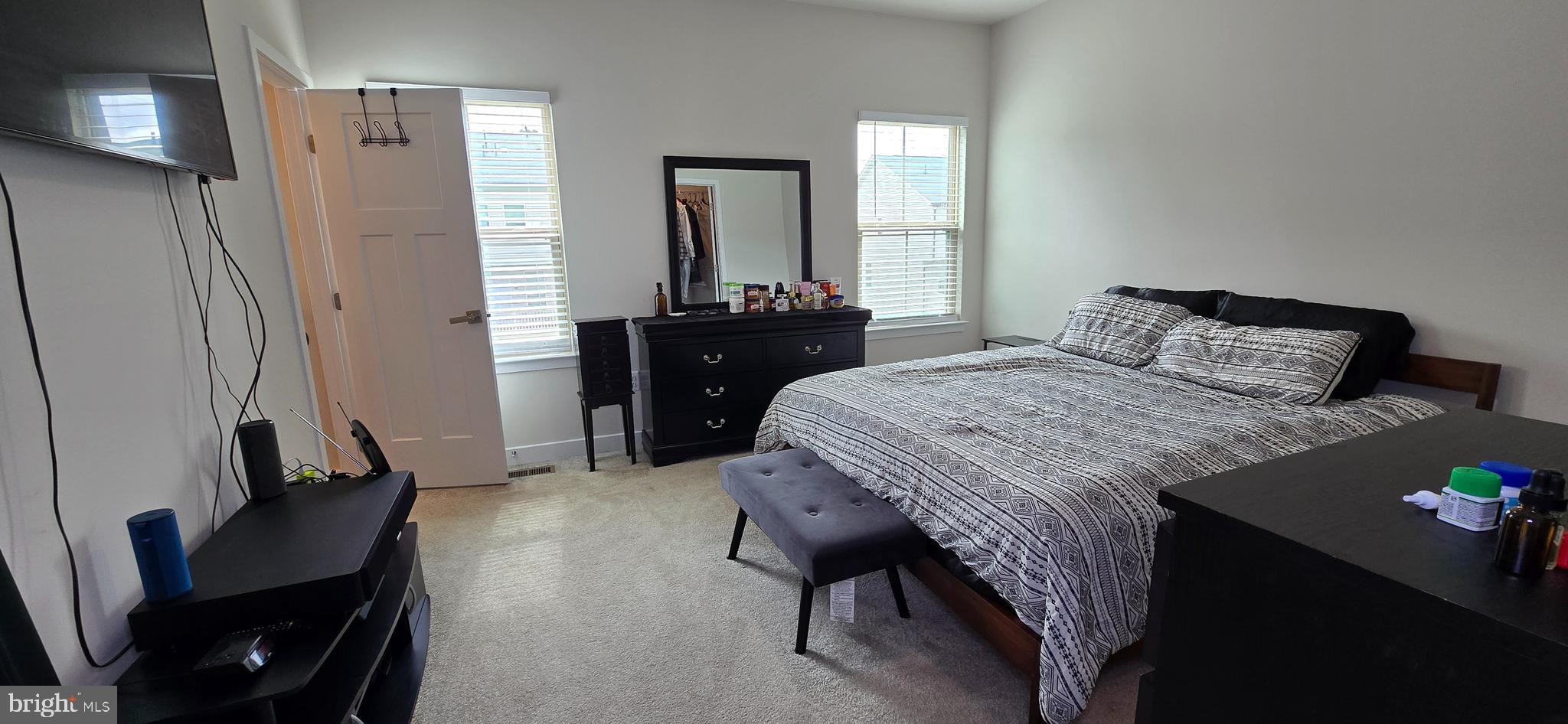 PARKSIDE - Residential Lease