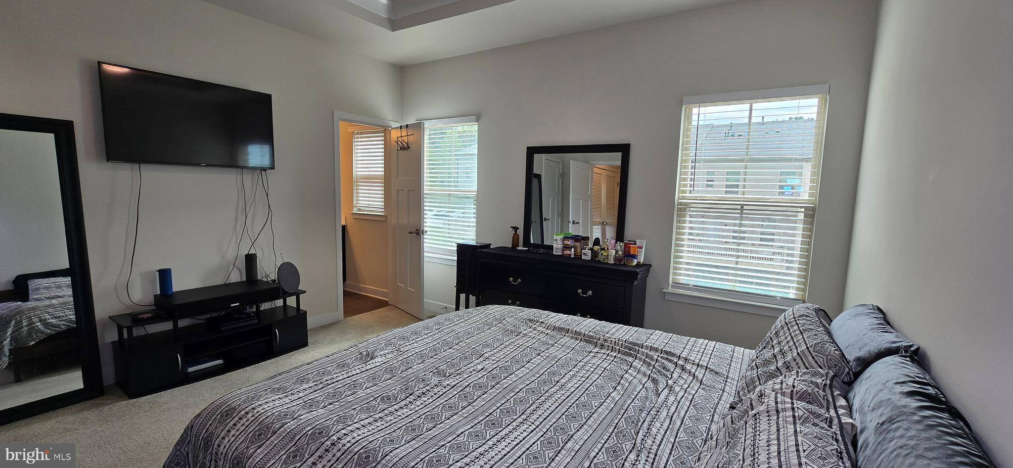 PARKSIDE - Residential Lease