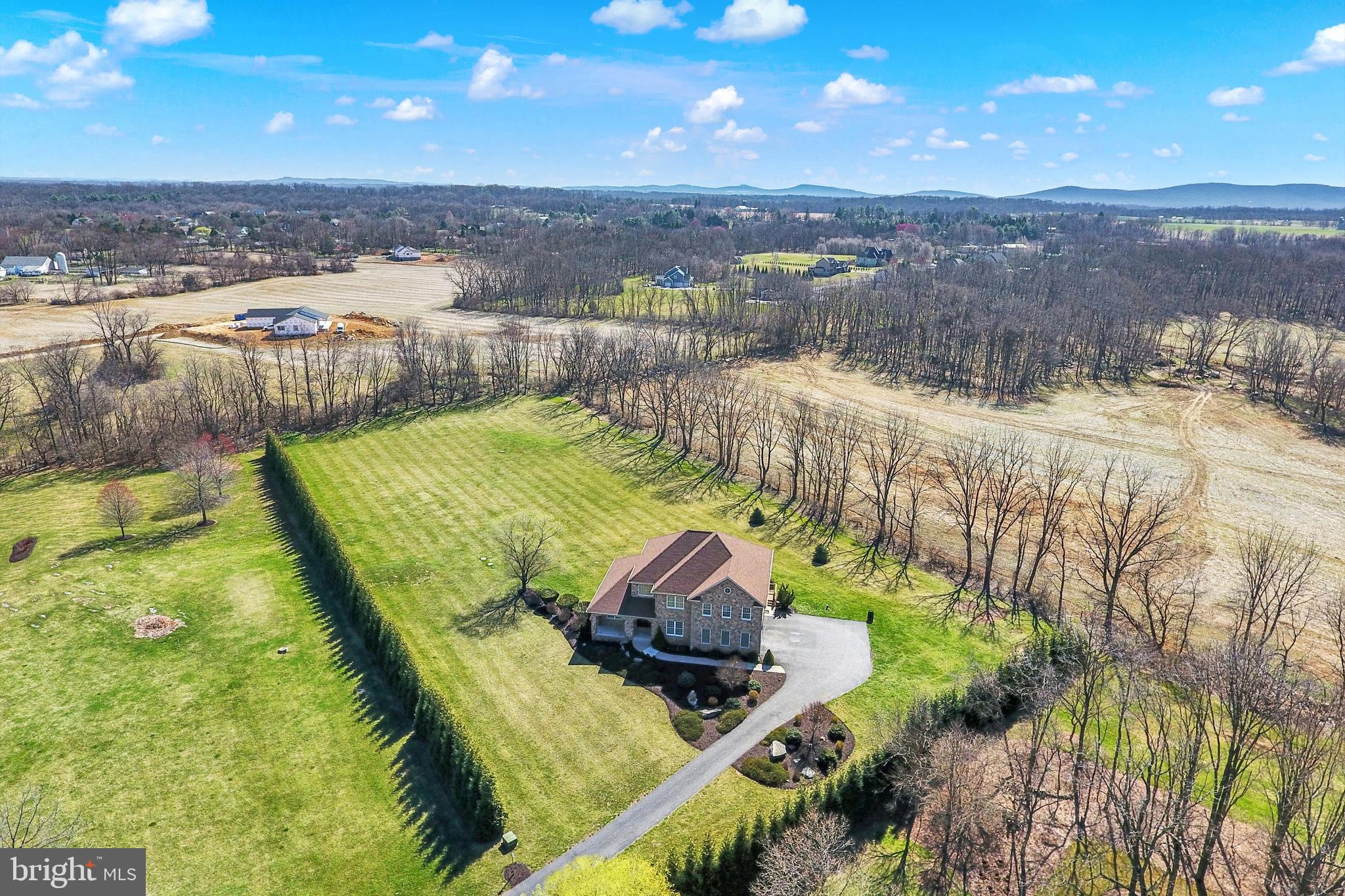 RIDGE ESTATES - Residential