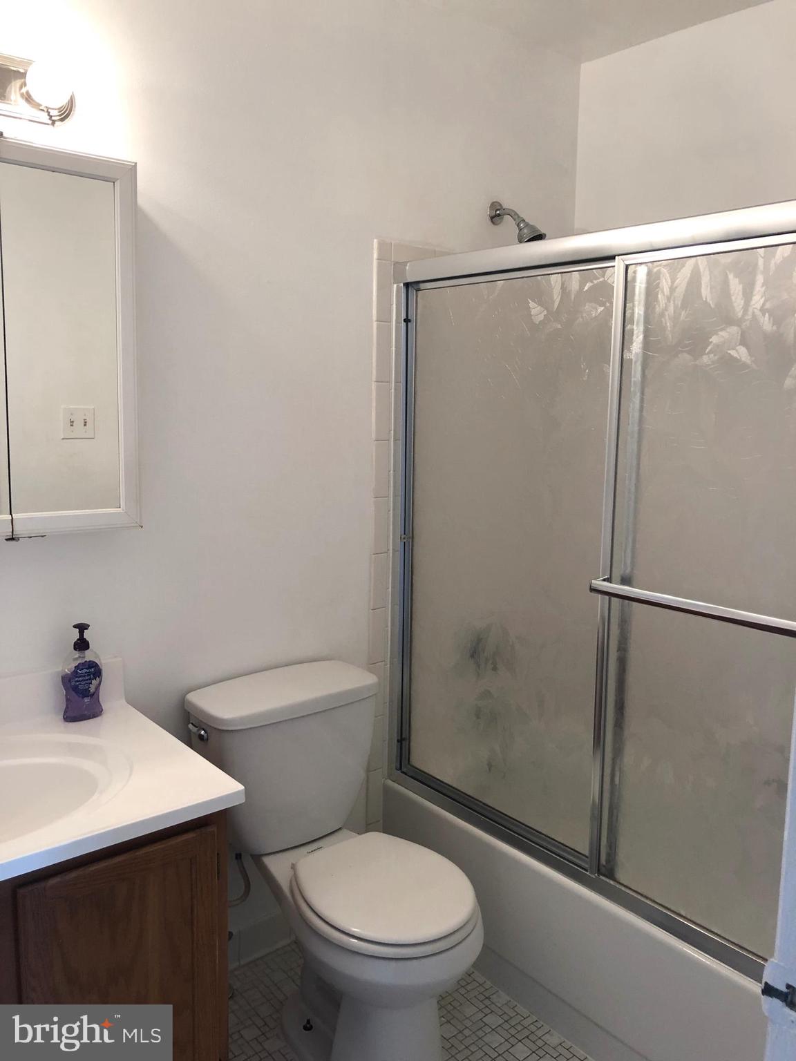 VILLAGE OF OWEN BROWN - Residential Lease