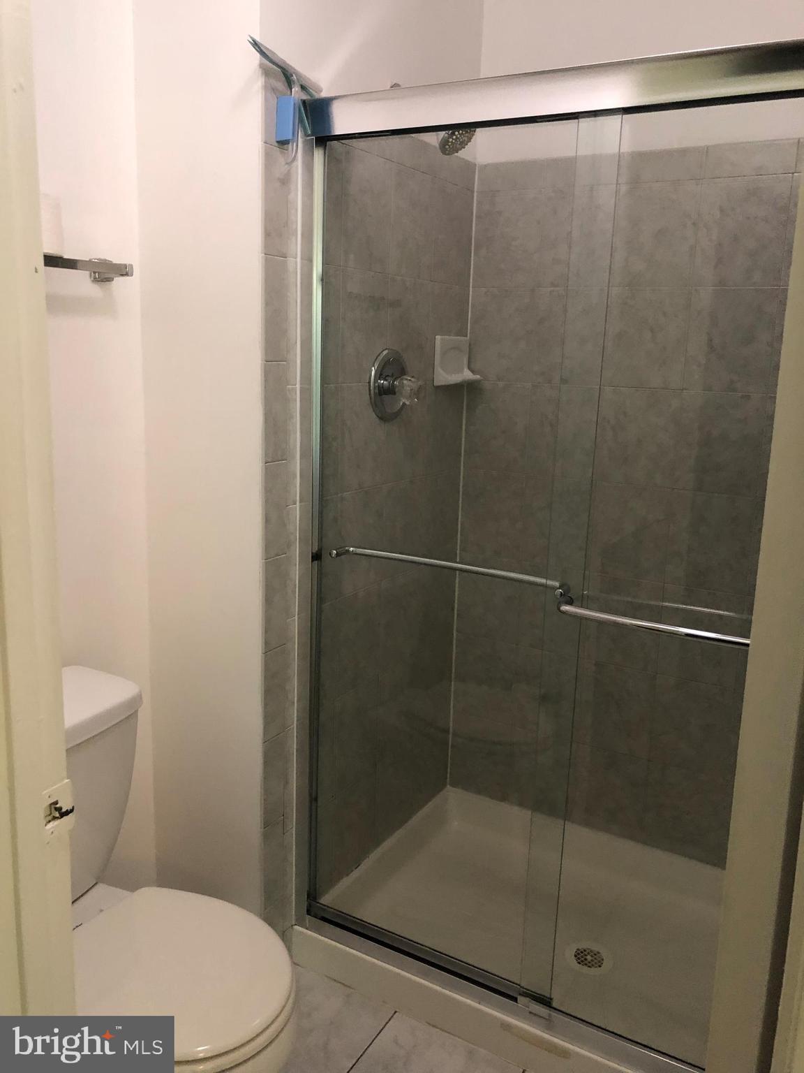 VILLAGE OF OWEN BROWN - Residential Lease