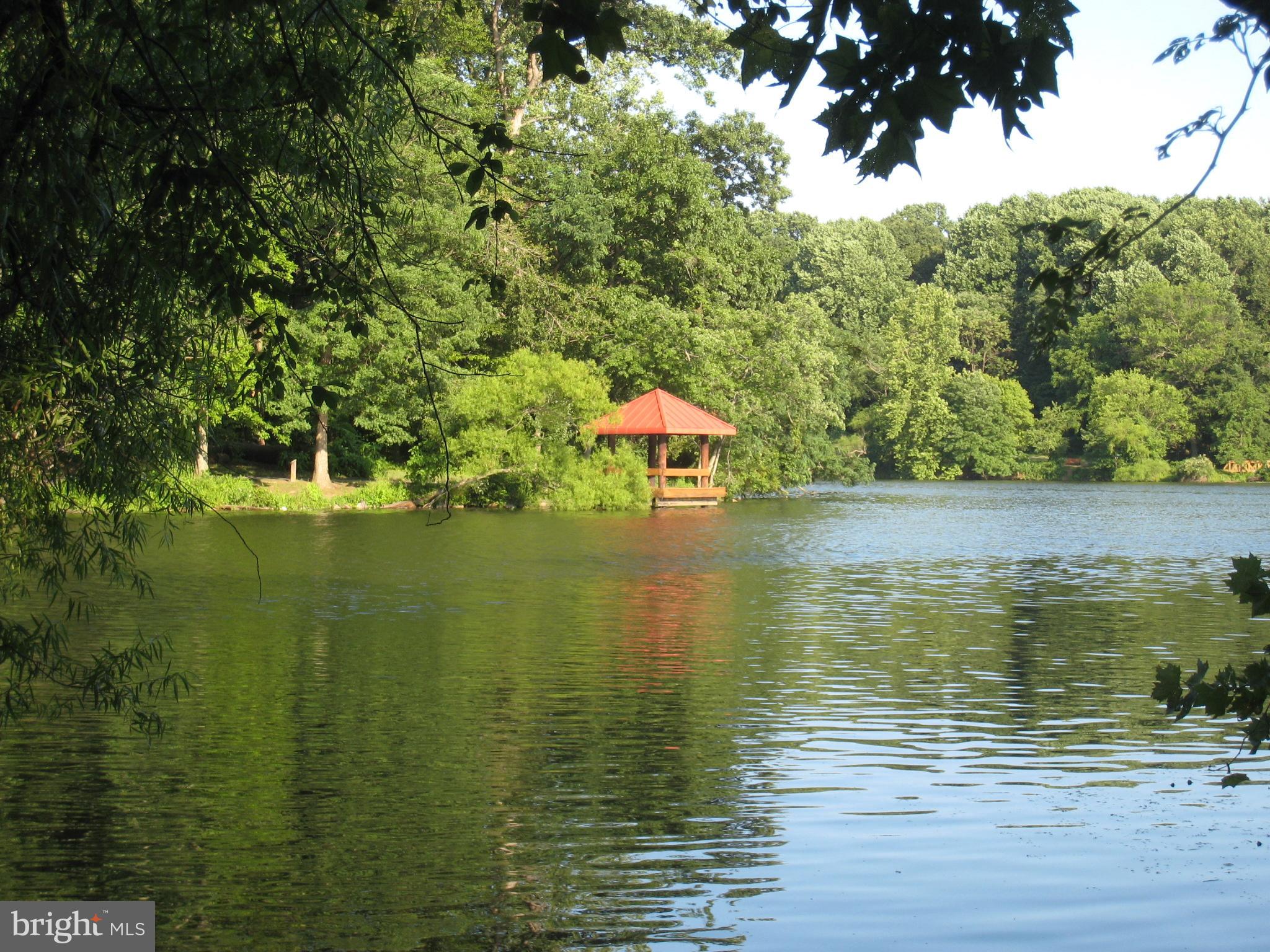 VILLAGE OF OWEN BROWN - Residential Lease