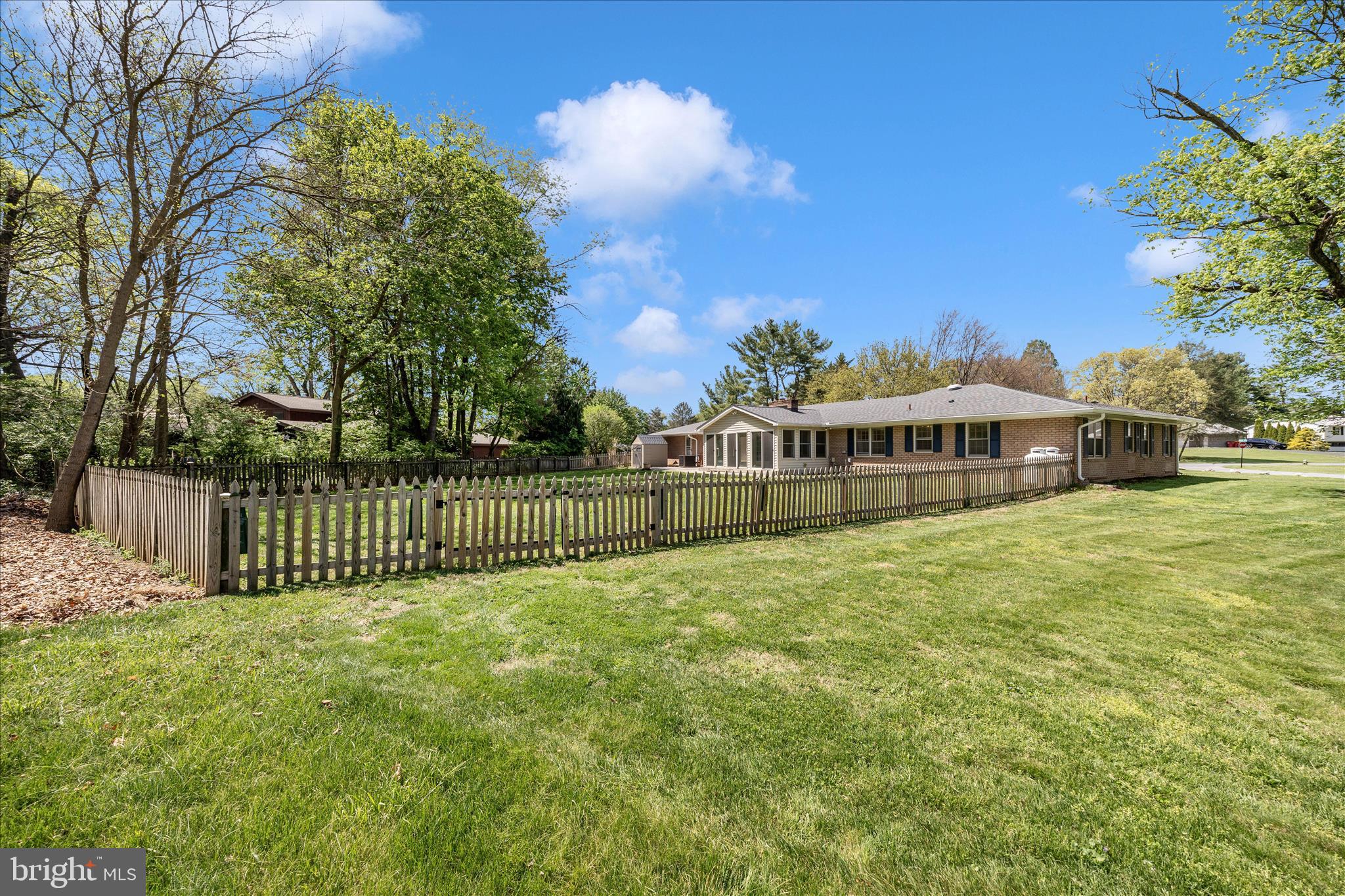 FOUNTAIN HEAD - Residential